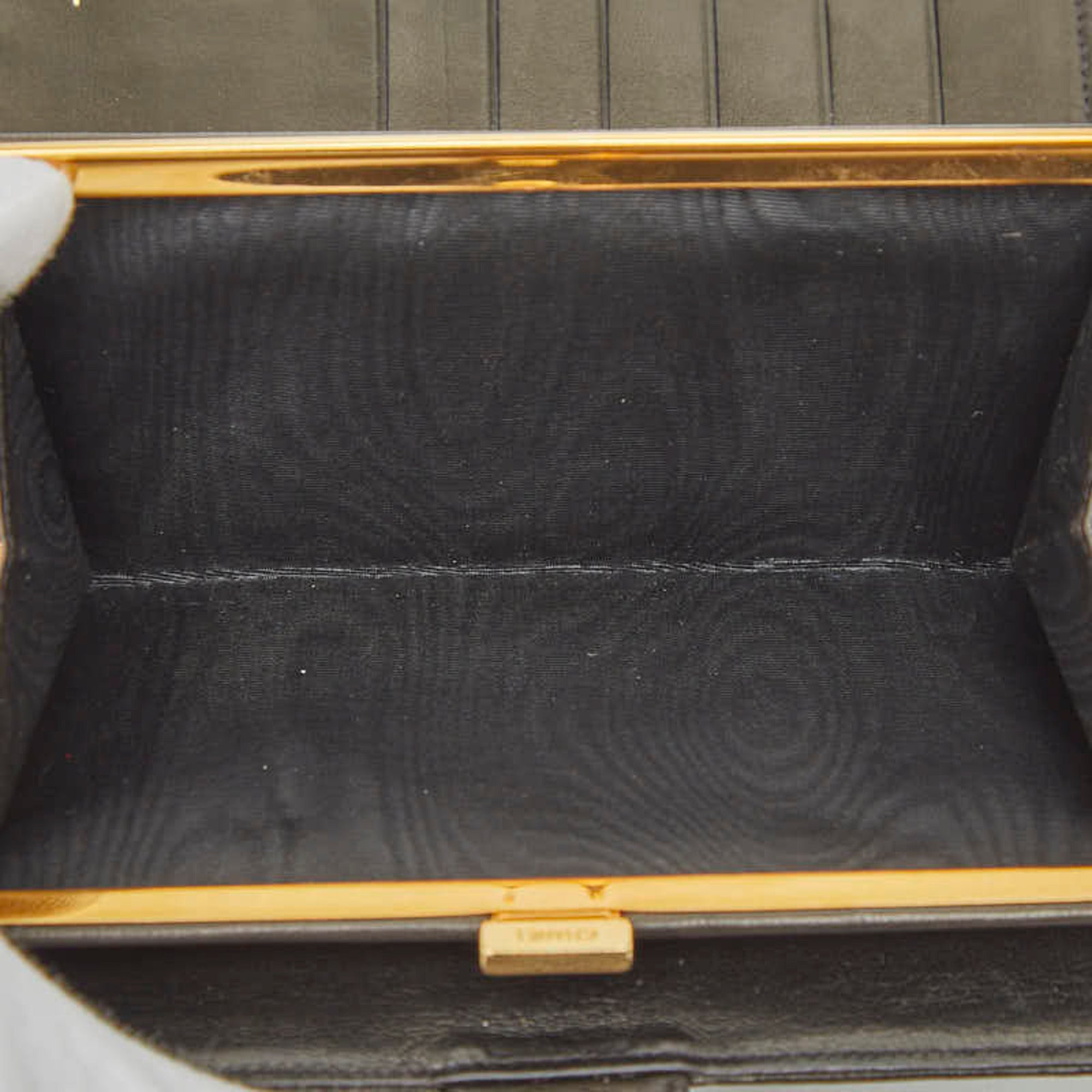 Chanel Black Leather Long Wallet (Bi-Fold) (Pre-Owned)