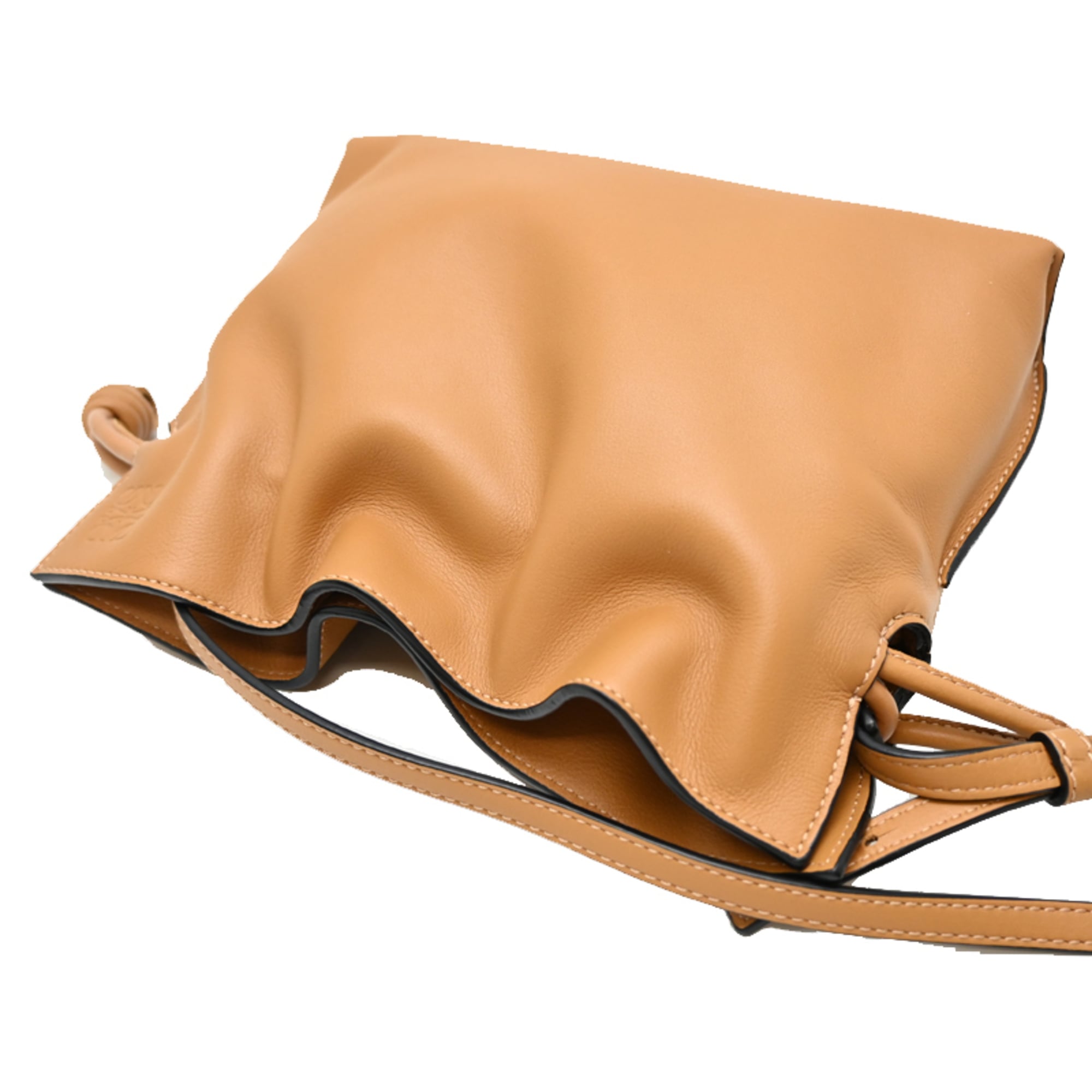 Loewe Gold Shoulder Bag (Pre-Owned)