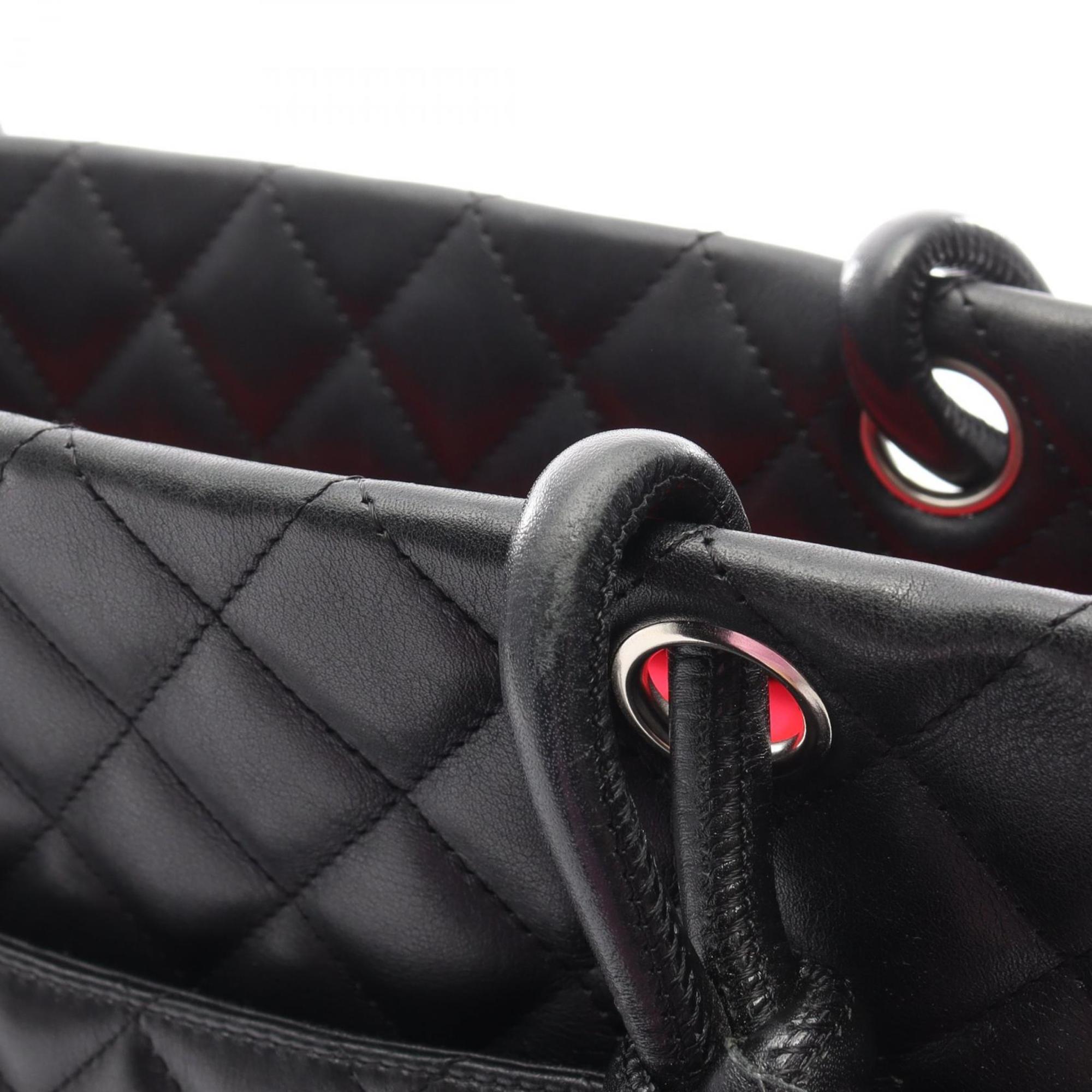 Chanel Black Leather Tote Bag (Pre-Owned)