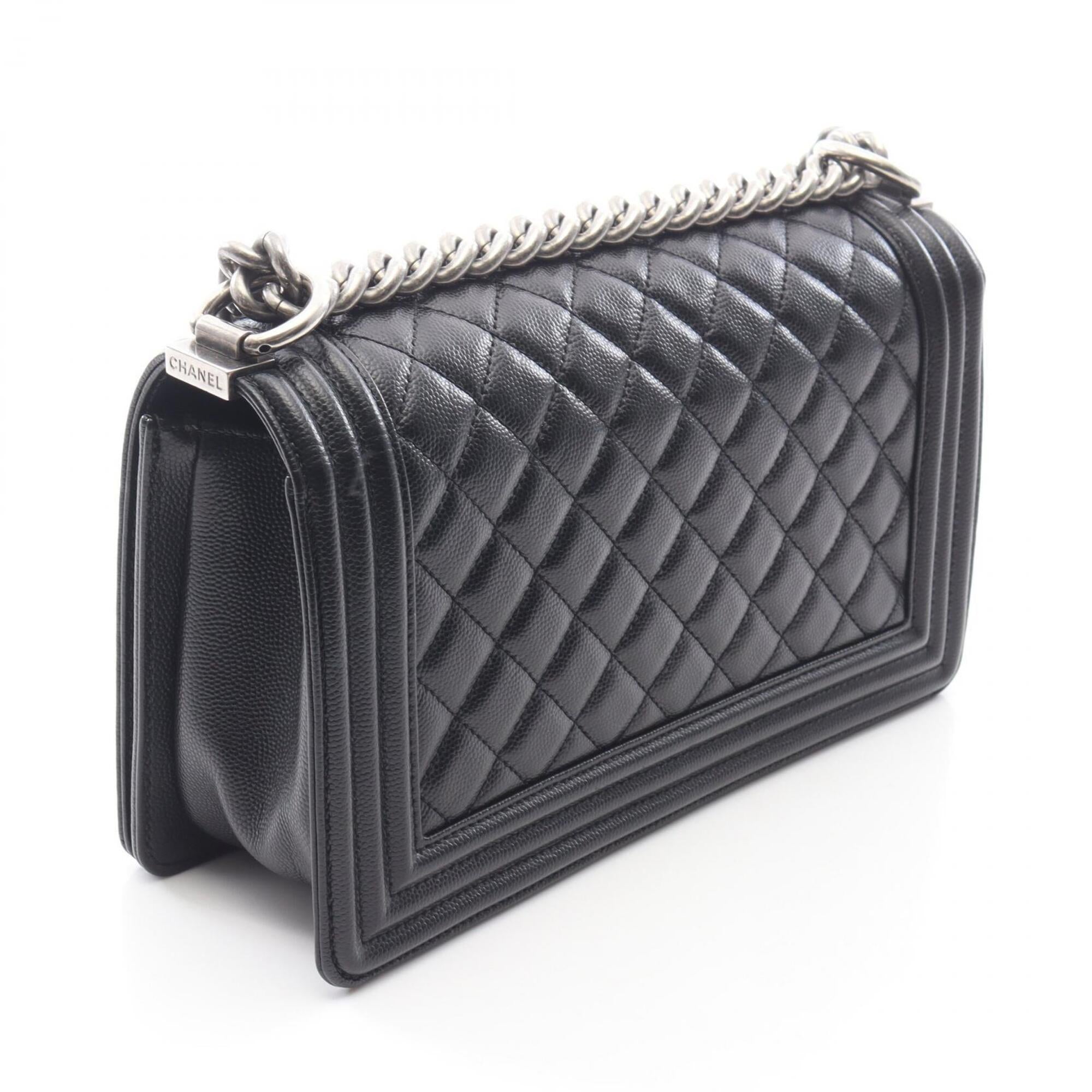 Chanel Black Grained Calfskin Handbag Shoulder Bag (Pre-Owned)