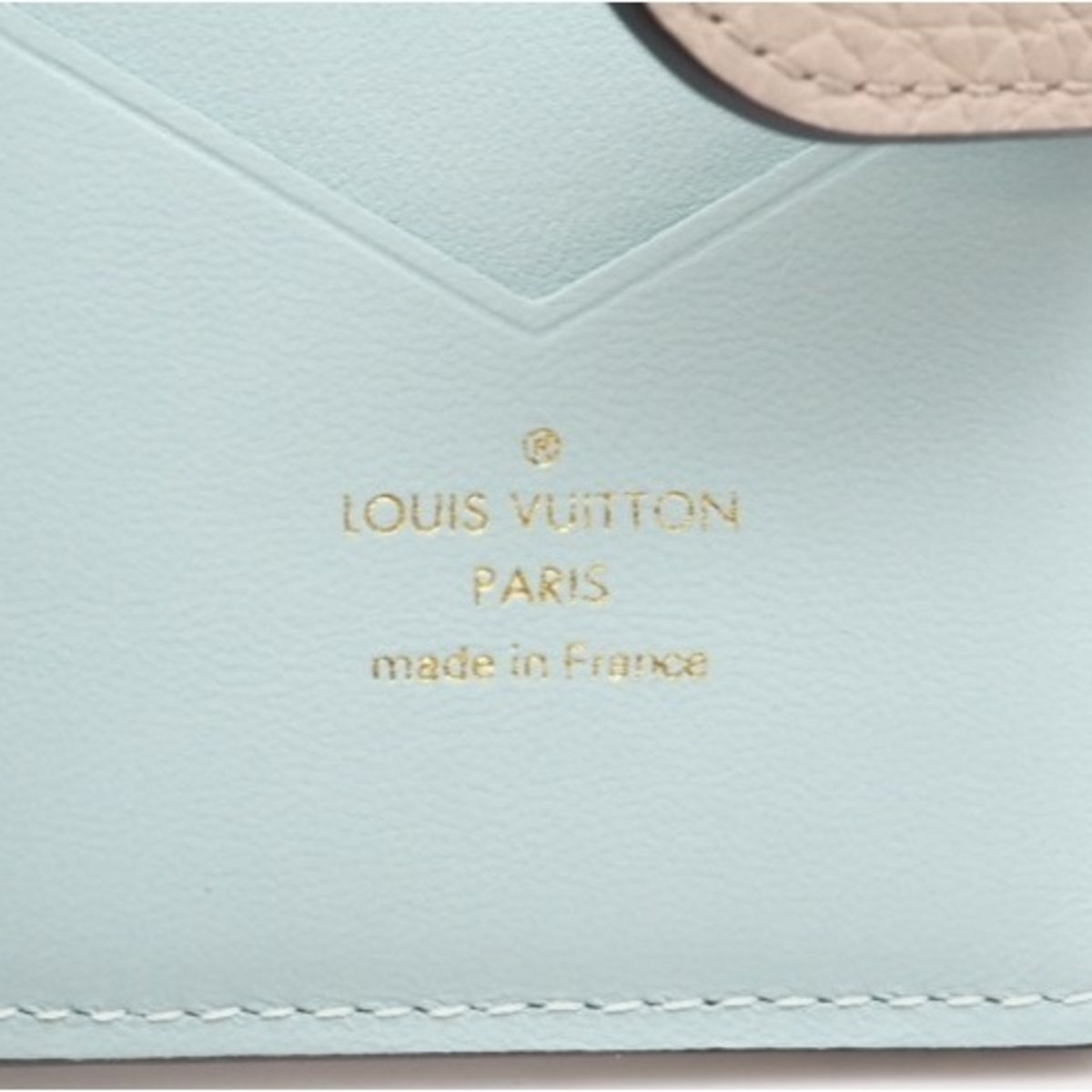 Louis Vuitton Taurillon Beige Blue Leather Wallet (Bi-Fold) (Pre-Owned)