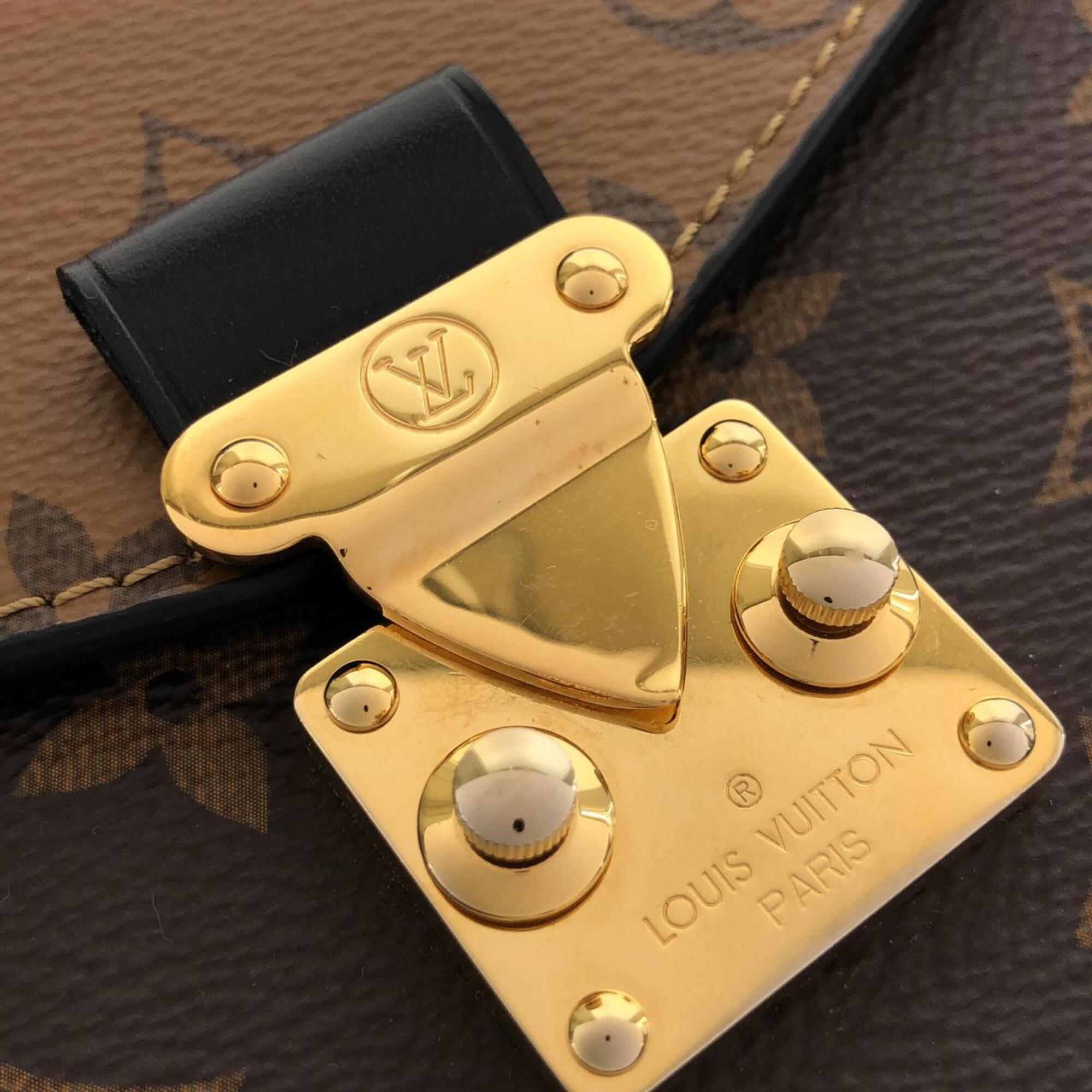 Louis Vuitton Brown Coated Canvas Handbag Pochette (Pre-Owned)
