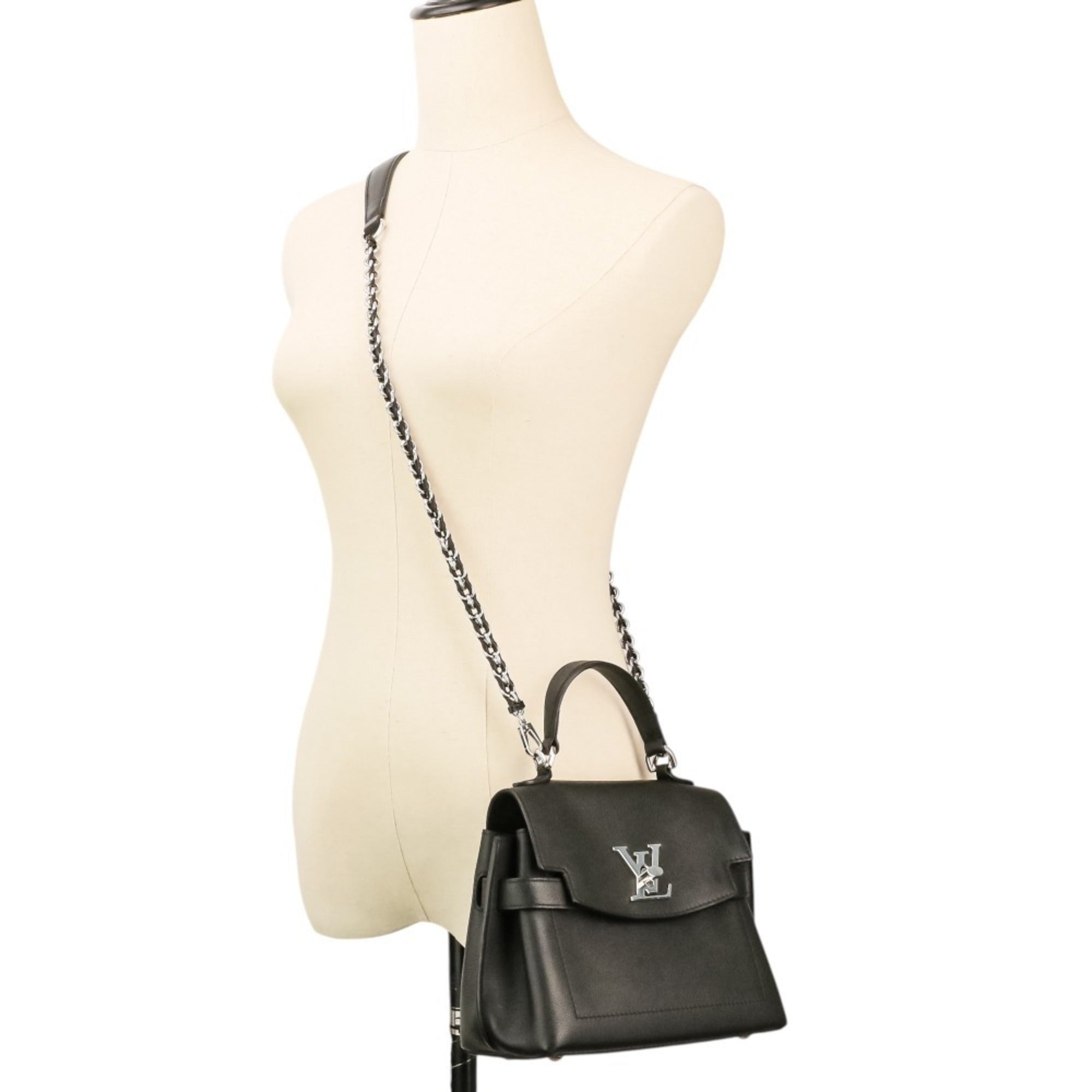 Louis Vuitton Black Leather Handbag Shoulder Bag (Pre-Owned)