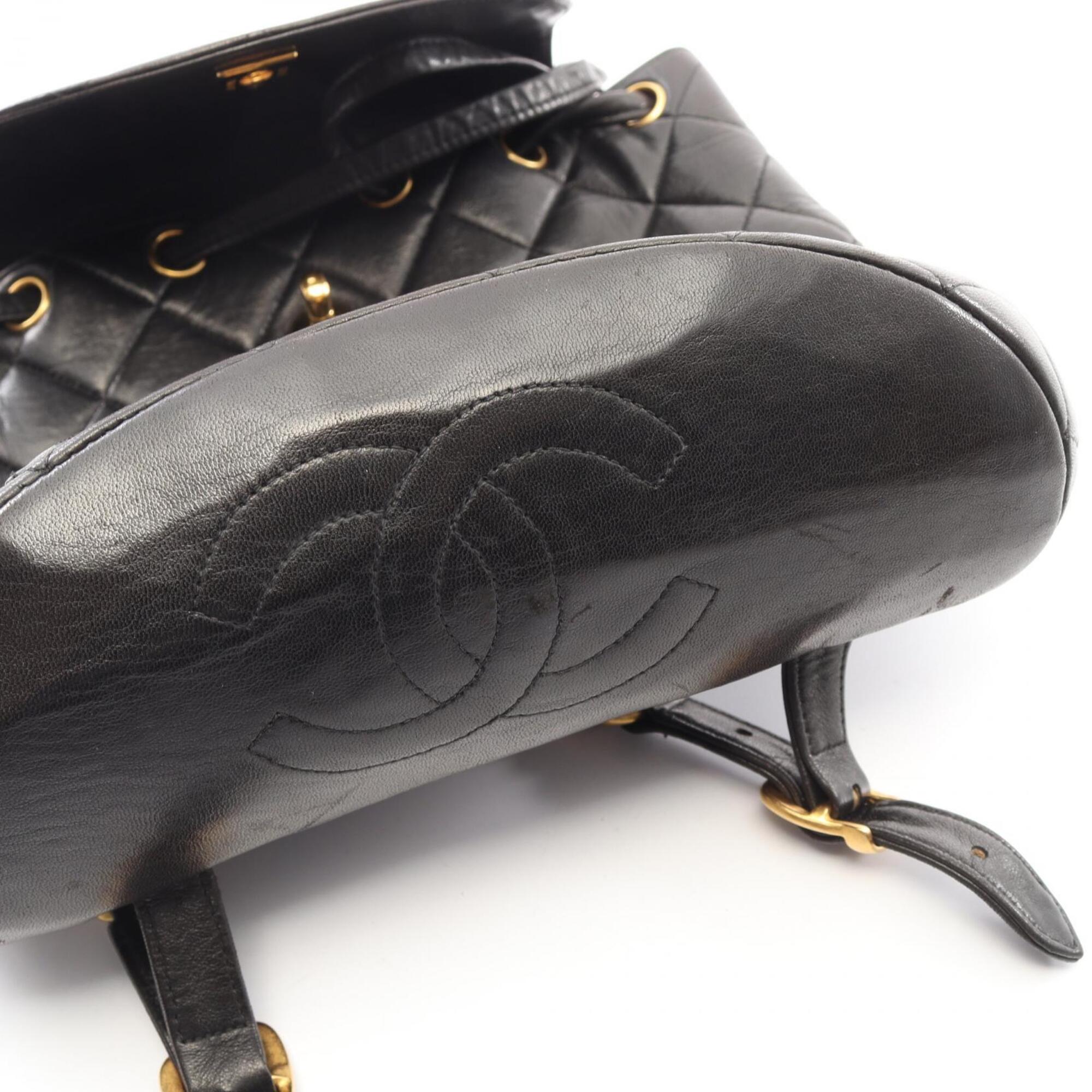 Chanel Black Leather Backpack Handbag (Pre-Owned)