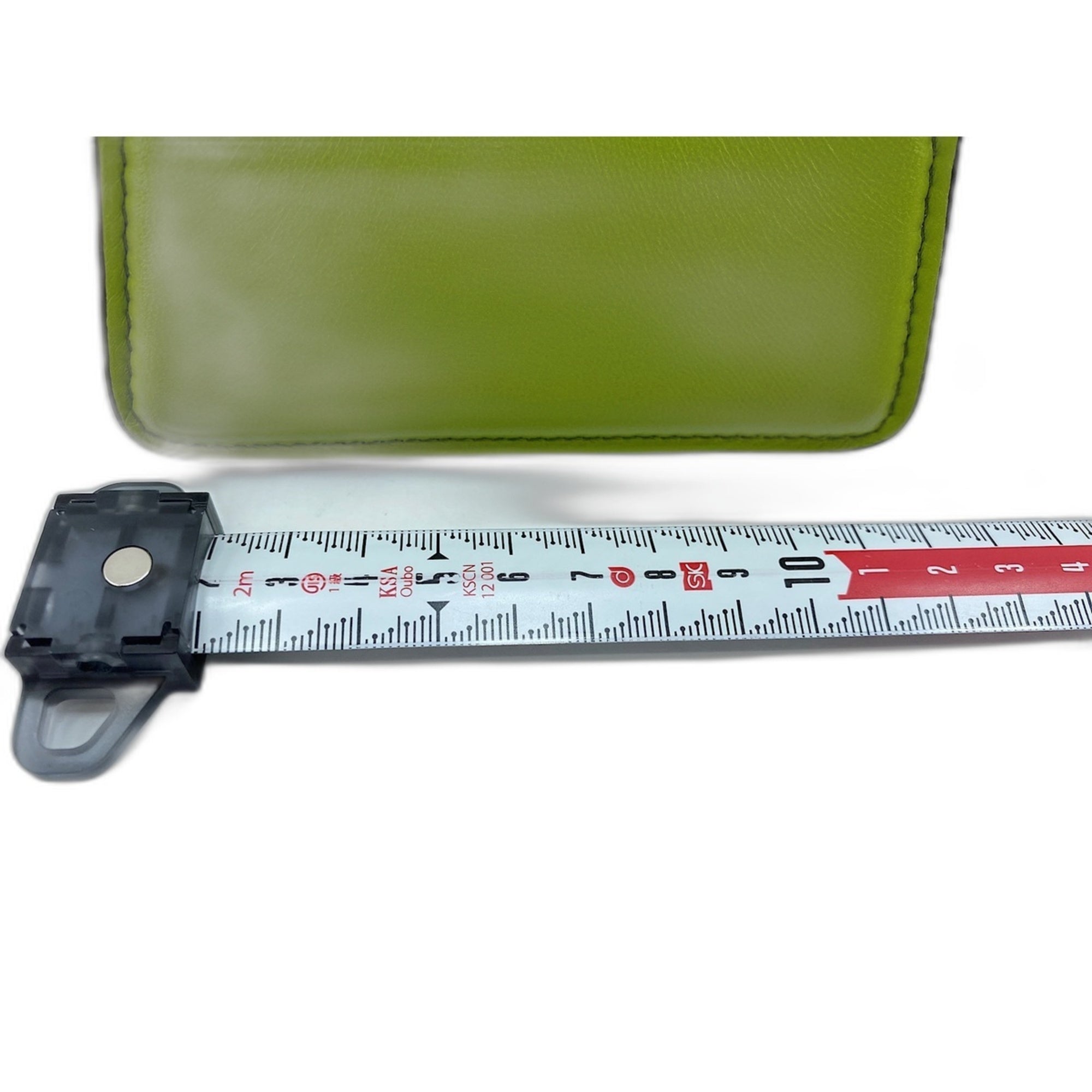 Fendi Green Shoulder Bag (Pre-Owned)