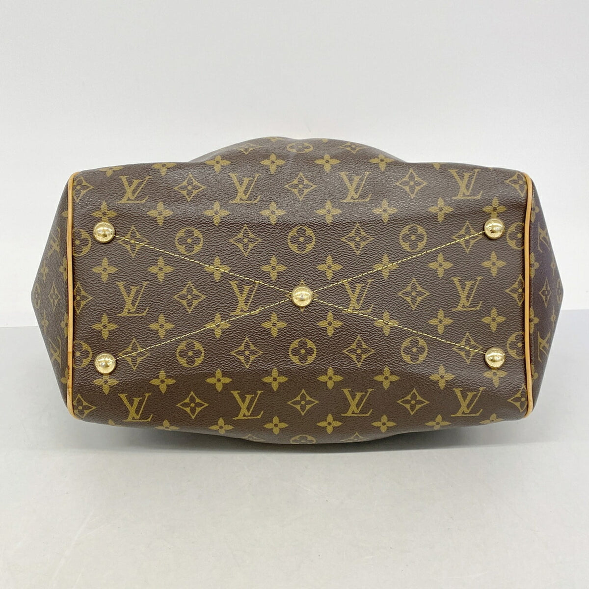 Louis Vuitton Brown Handbag (Pre-Owned)