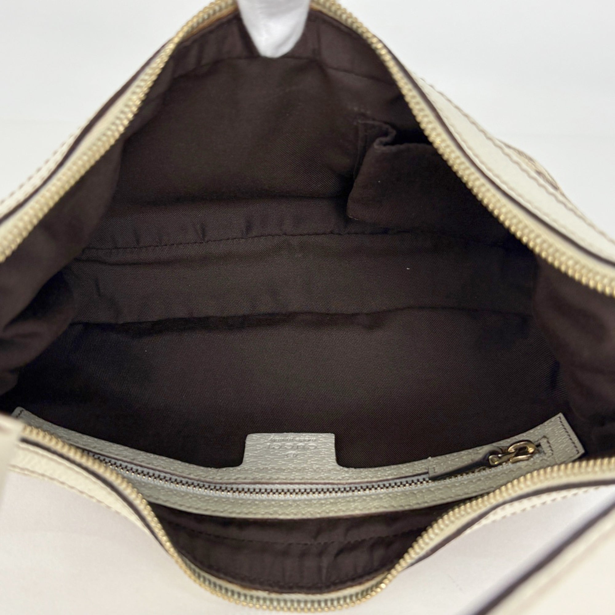 Gucci Beige White Gg Canvas Leather Shoulder Bag (Pre-Owned)