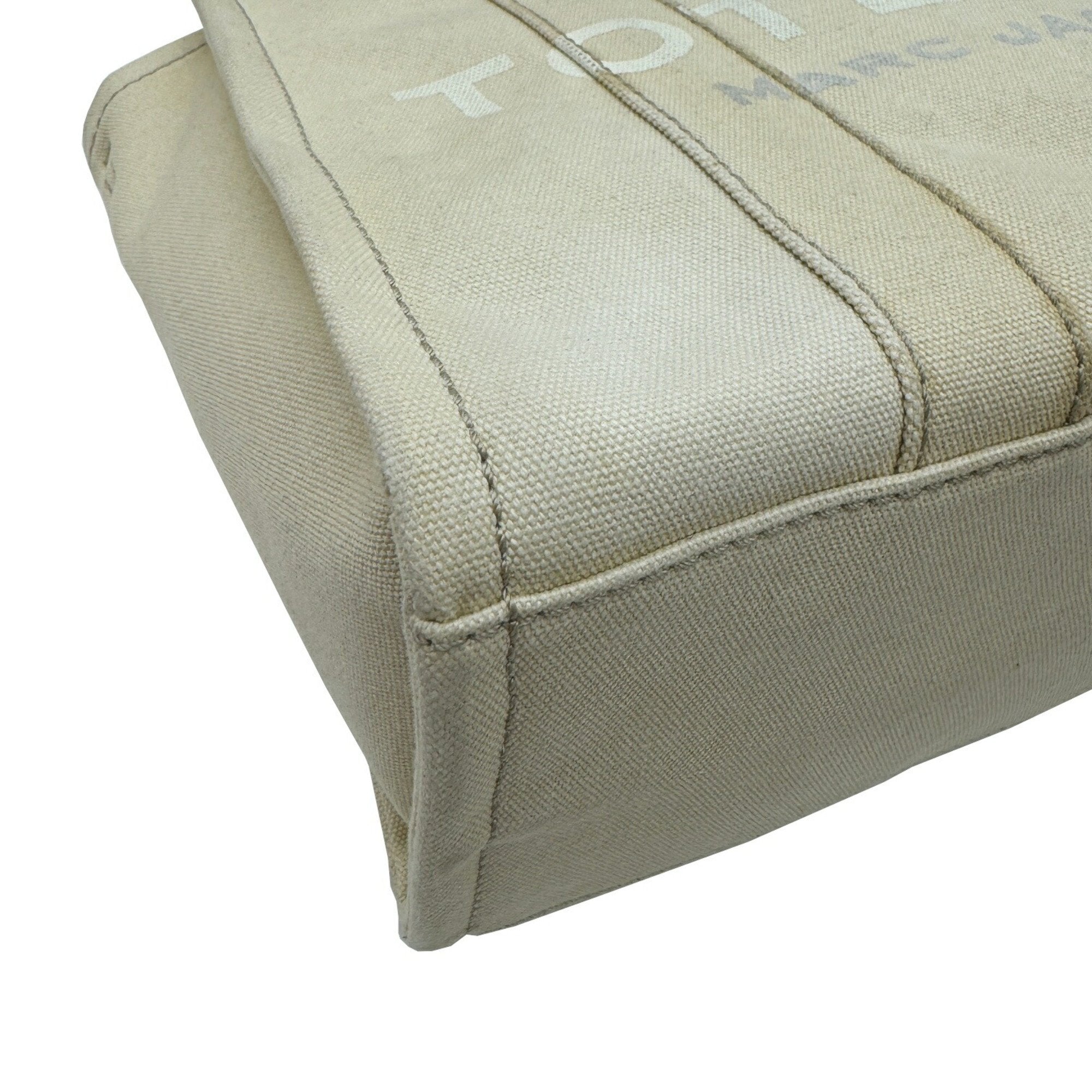 Marc Jacobs Ivory Canvas Handbag (Pre-Owned)