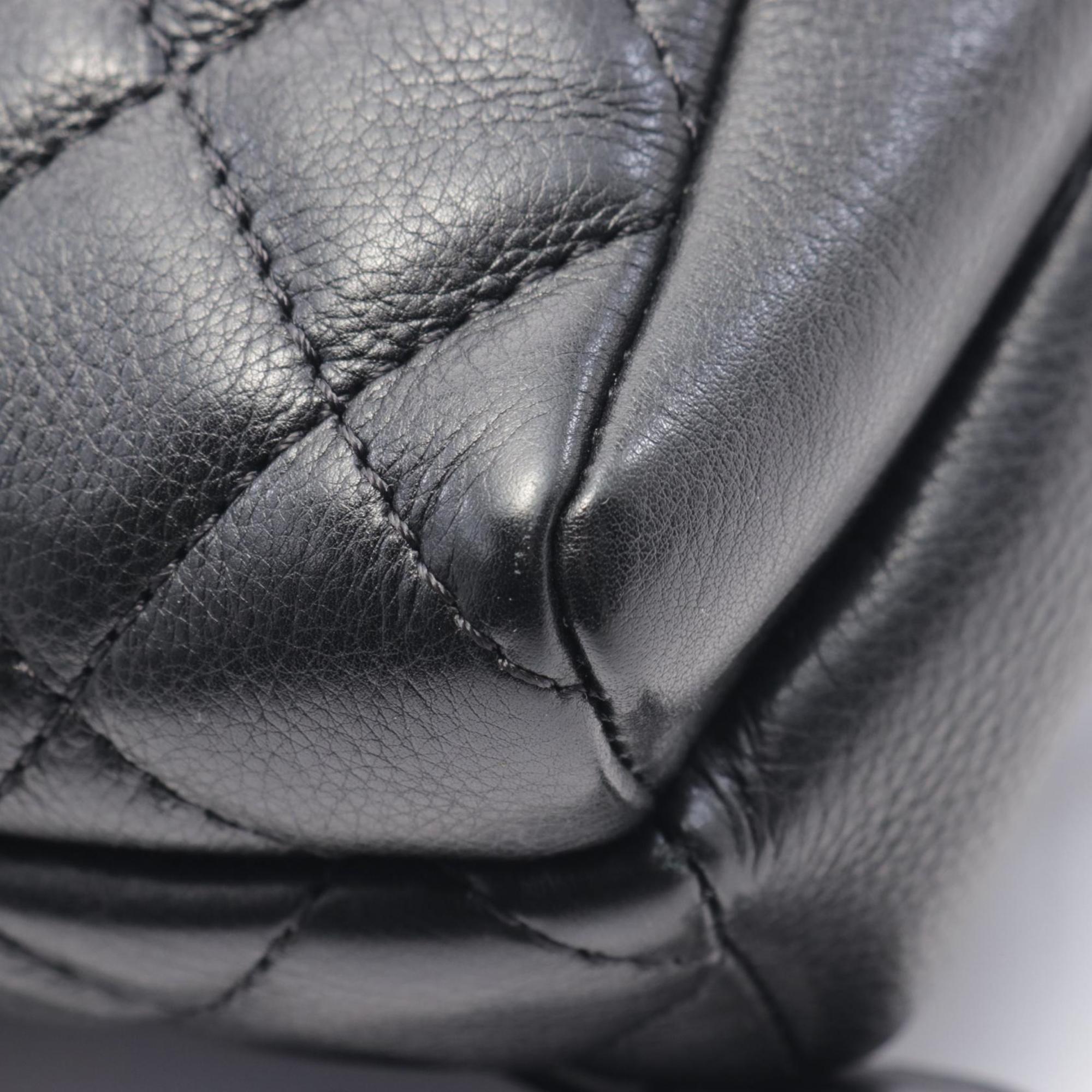 Chanel Black Leather Fanny Pack (Pre-Owned)
