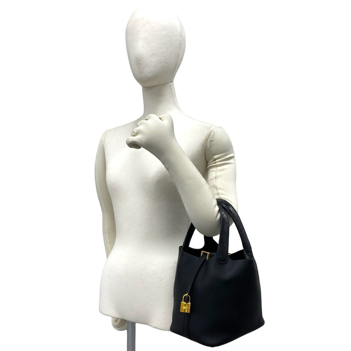 Hermes Black Taurillon Clemence Leather Handbag Tote Bag (Pre-Owned)