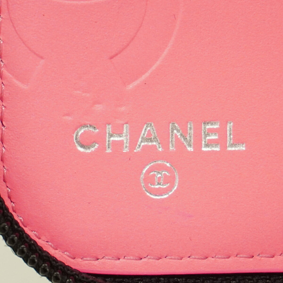 Chanel Black Leather Long Wallet (Bi-Fold) (Pre-Owned)