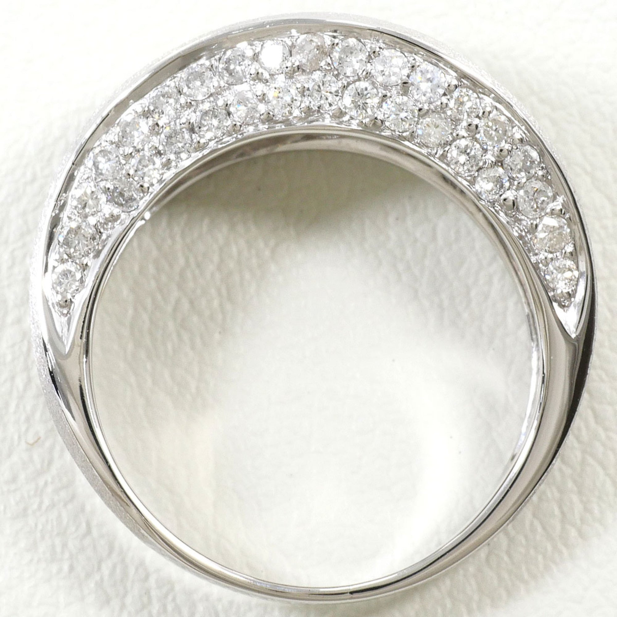 Unbranded White Gold White Gold (18K) Band Ring (Pre-Owned)