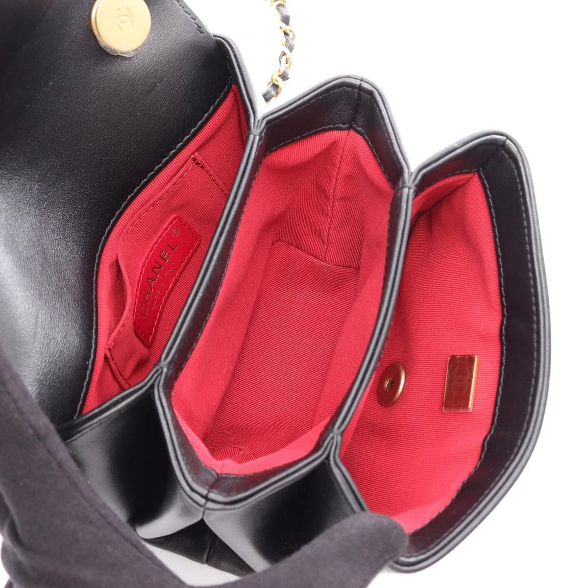 Chanel Black Leather Handbag Shoulder Bag (Pre-Owned)