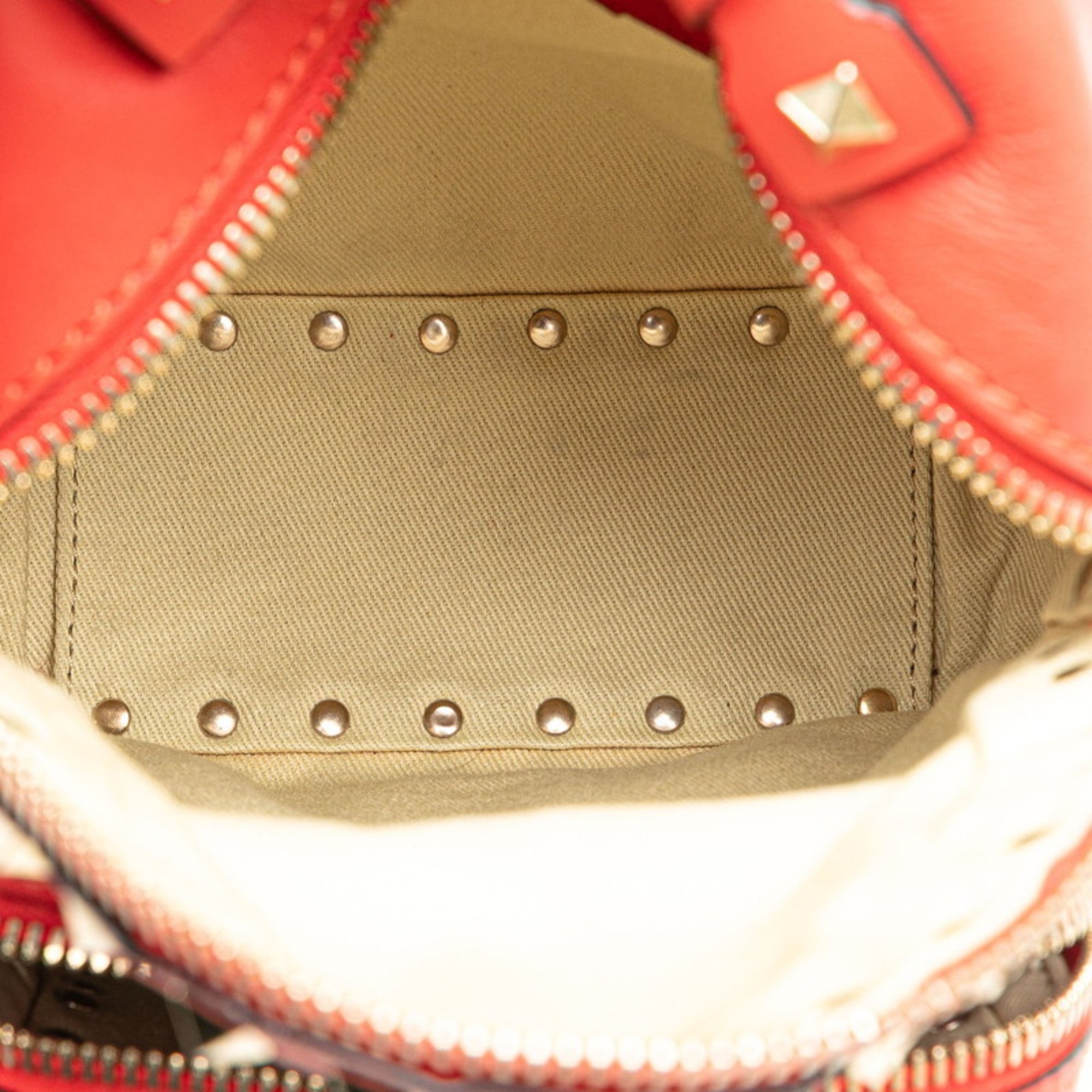 Valentino Red Color Leather Backpack (Pre-Owned)