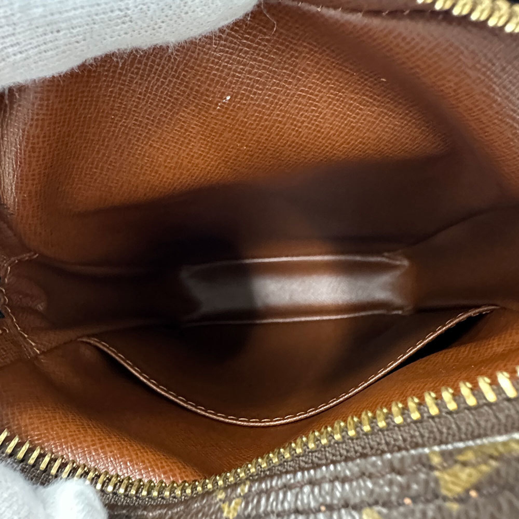 Louis Vuitton Brown Monogram Canvas Shoulder Bag (Pre-Owned)