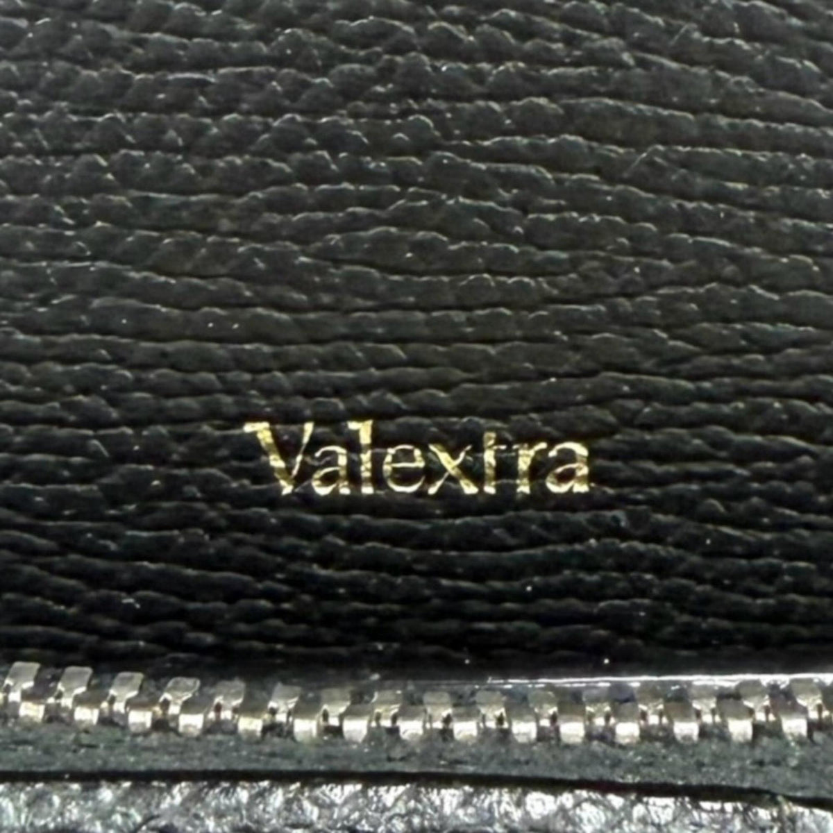 Valextra Black Leather Sling Bag (Pre-Owned)