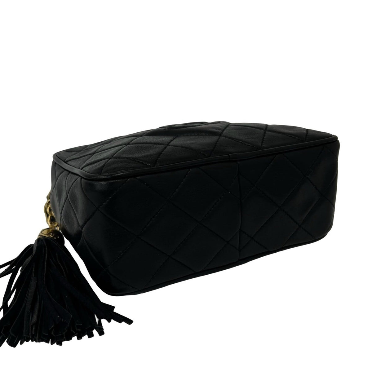 Chanel Black Leather Shoulder Bag (Pre-Owned)