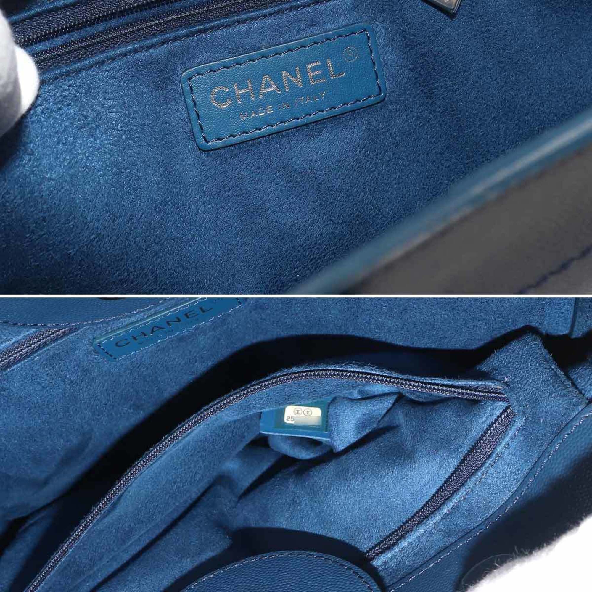 Chanel Navy Leather Handbag Tote Bag (Pre-Owned)