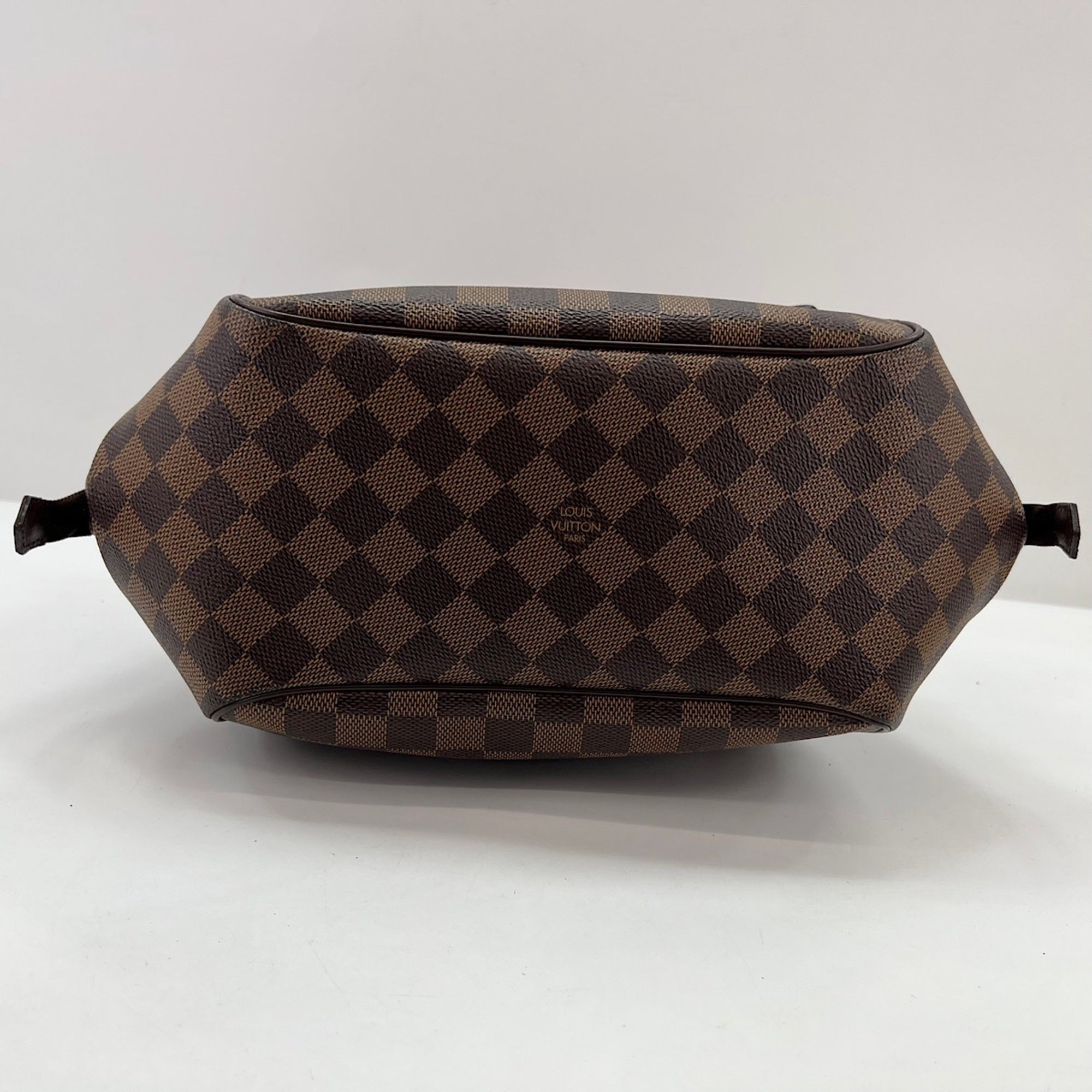 Louis Vuitton Brown Galle Shoulder Bag (Pre-Owned)