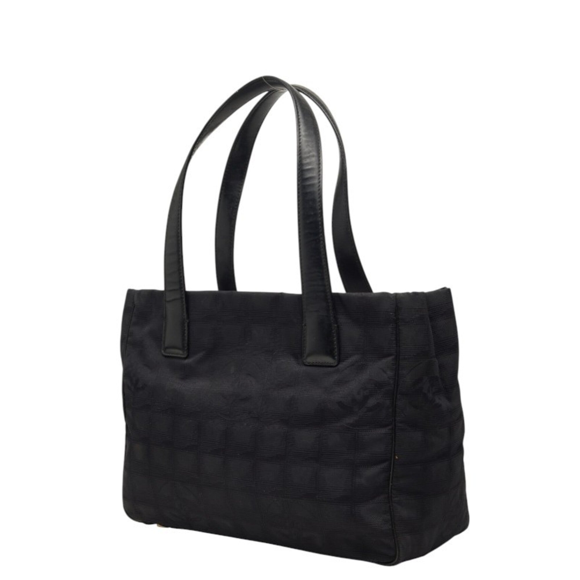 Chanel Black Nylon Leather Handbag (Pre-Owned)