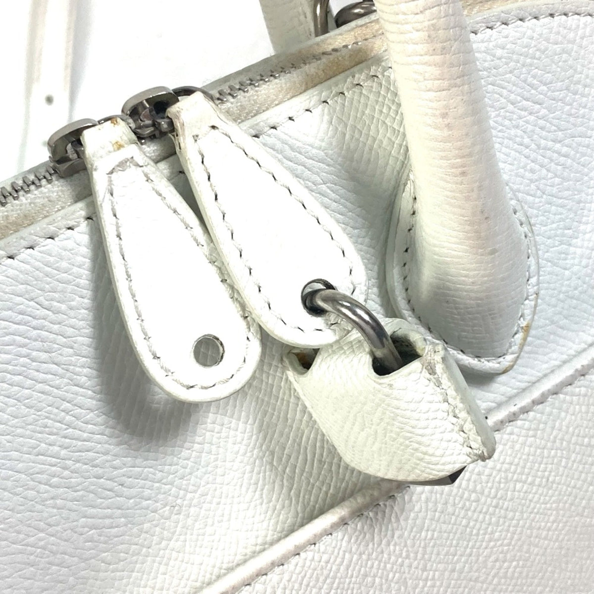 Balenciaga White Leather Handbag (Pre-Owned)