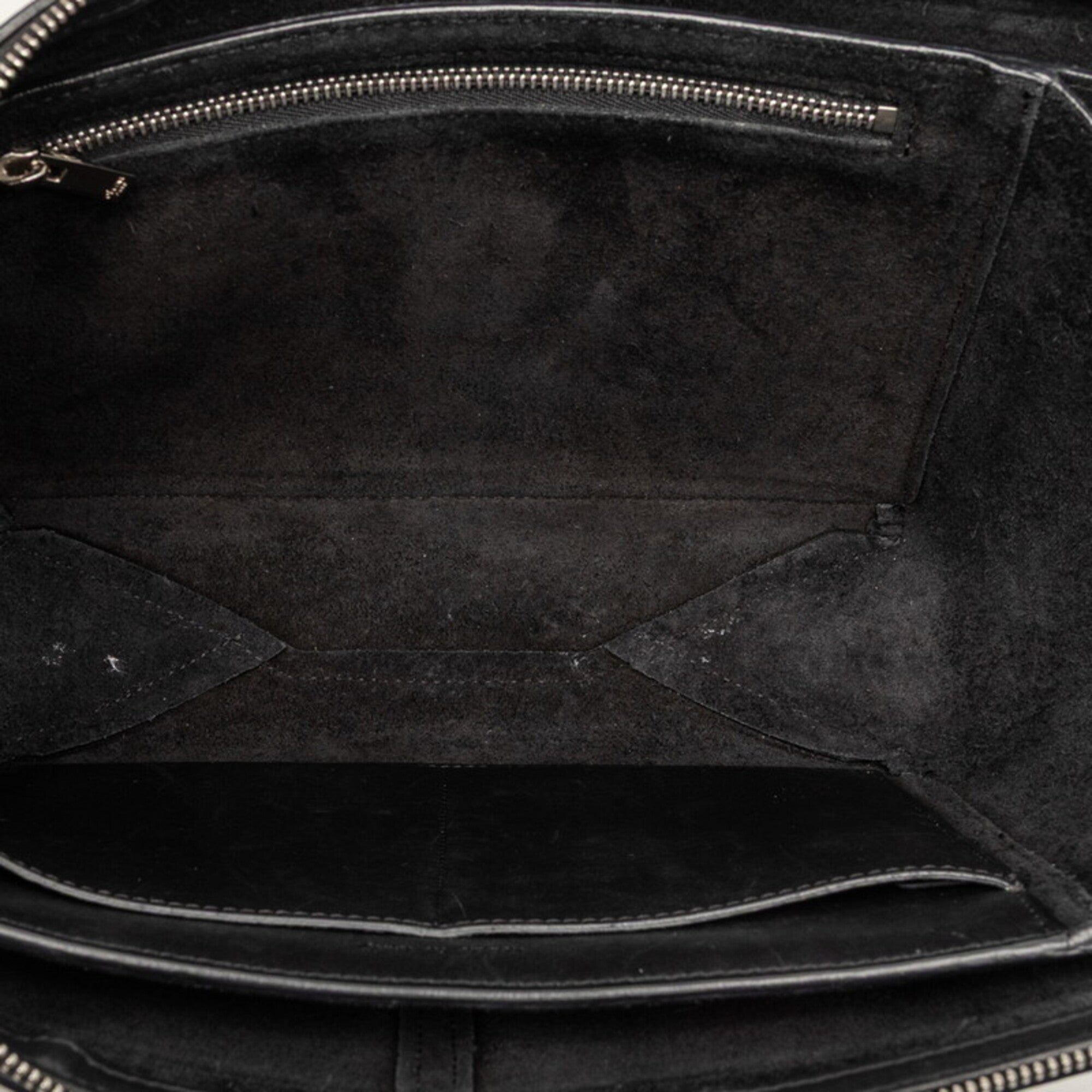Celine Black Leather Shoulder Bag (Pre-Owned)