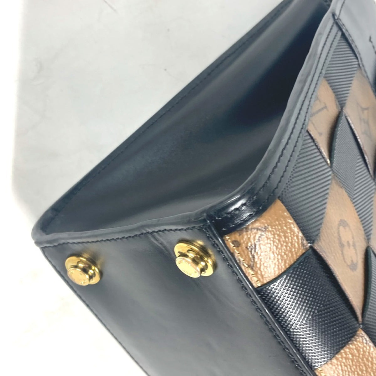 Louis Vuitton Black Brown Leather Handbag Shoulder Bag (Pre-Owned)
