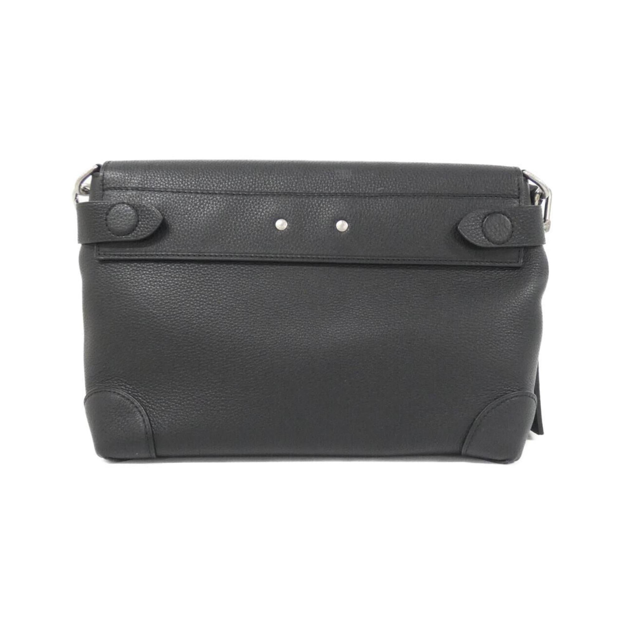 Louis Vuitton Black Shoulder Bag (Pre-Owned)