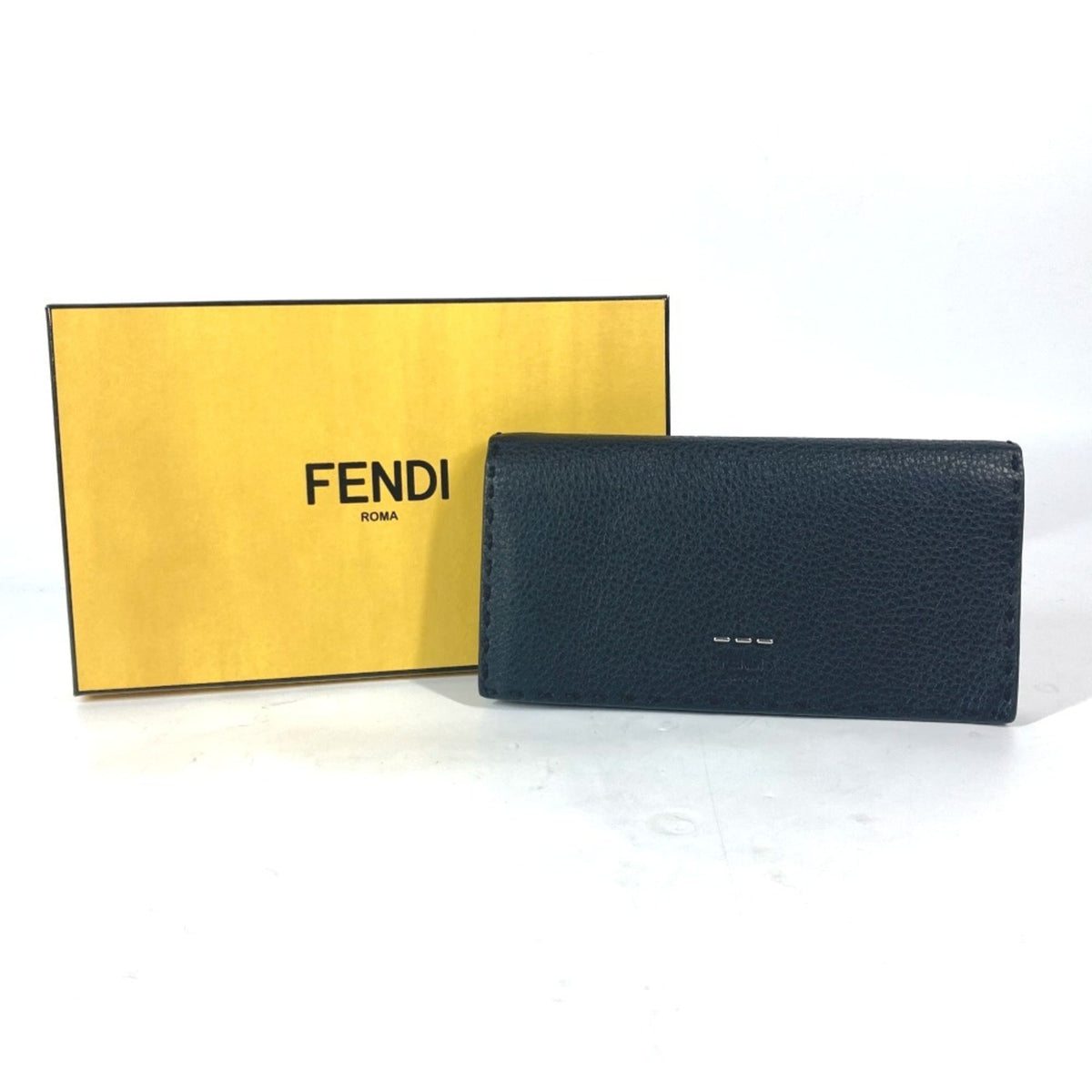 Fendi Black Leather Long Wallet (Bi-Fold) (Pre-Owned)