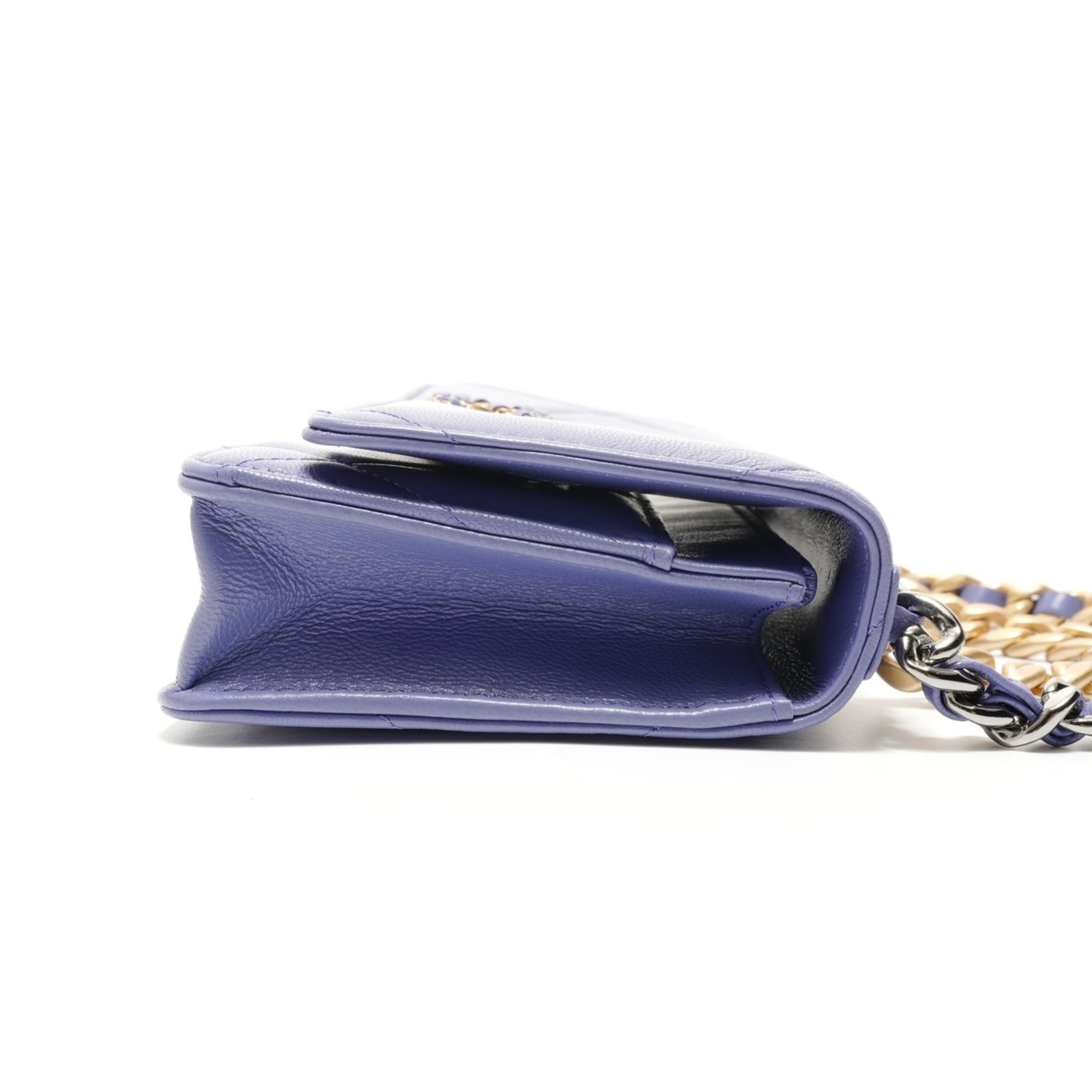 Chanel Matelasse Purple Shoulder Bag (Pre-Owned)