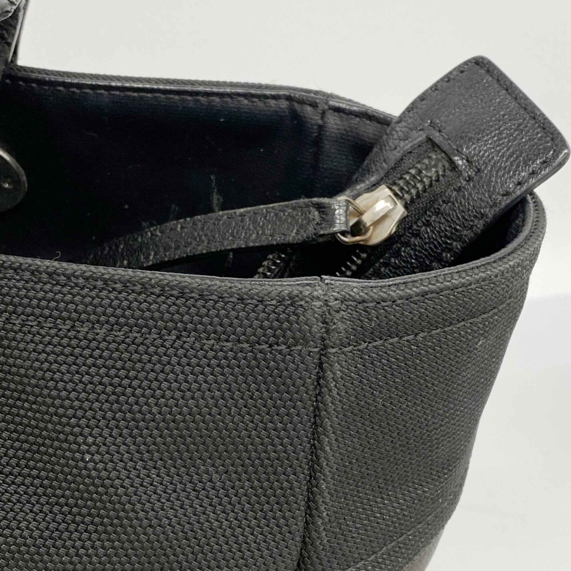 Chanel Black Canvas Tote Bag (Pre-Owned)