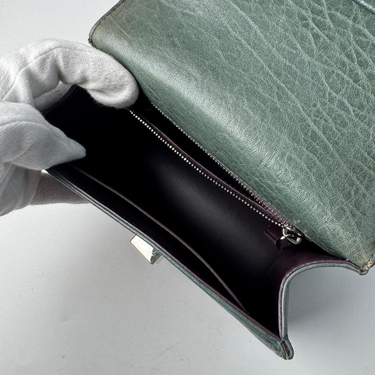 Christian Dior Dark Green Leather Shoulder Bag (Pre-Owned)