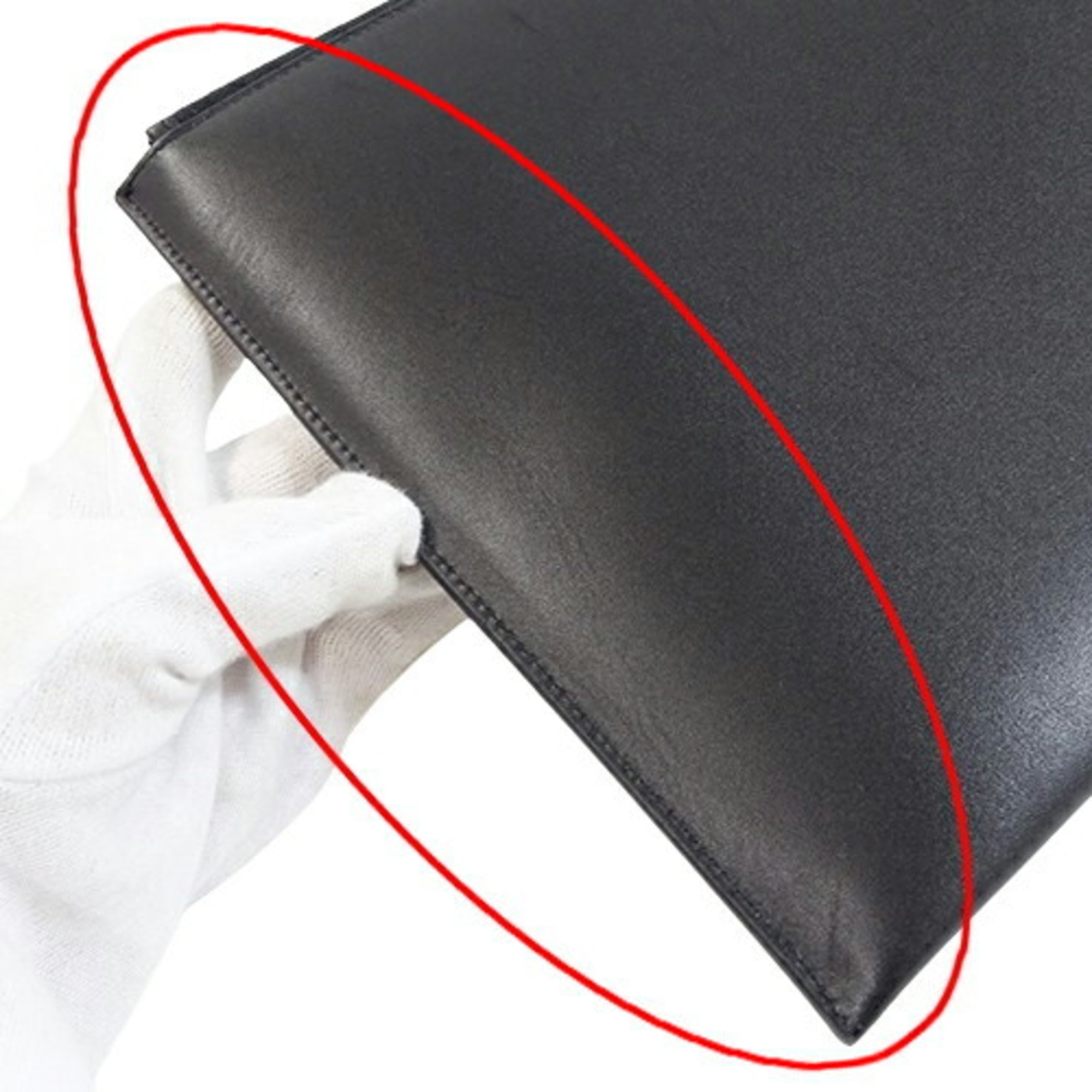 Saint Laurent Black Leather Clutch Bag (Pre-Owned)