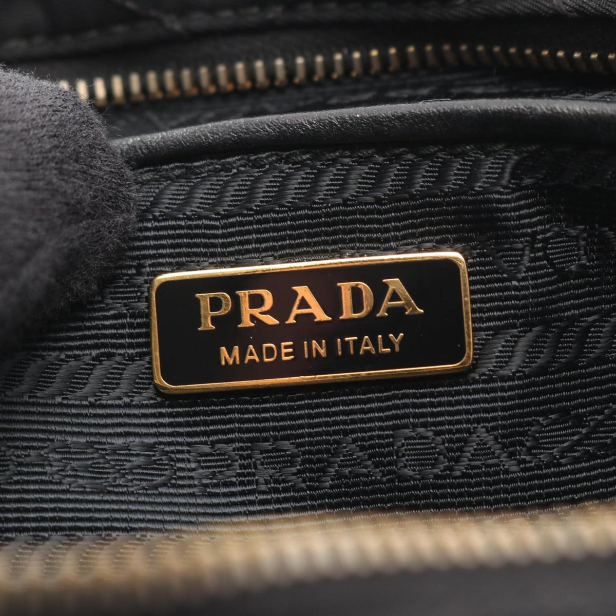 Prada Black Nylon Leather Fanny Pack (Pre-Owned)
