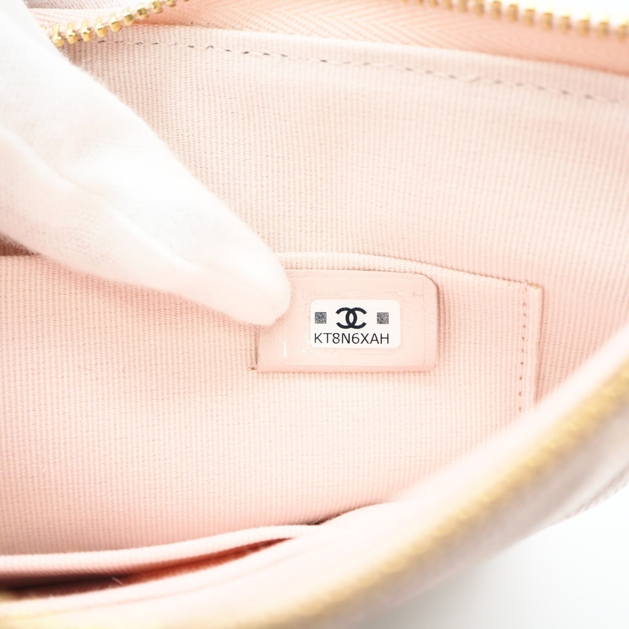 Chanel Matelasse Pink Grained Calfskin Pouch (Pre-Owned)