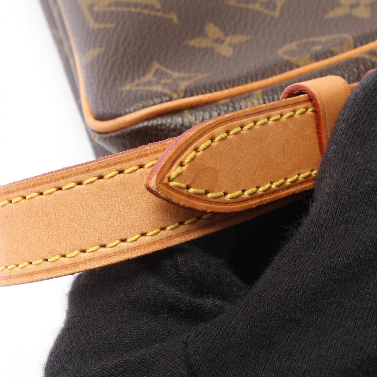 Louis Vuitton Brown Monogram Coated Canvas Leather Handbag Shoulder Bag (Pre-Owned)