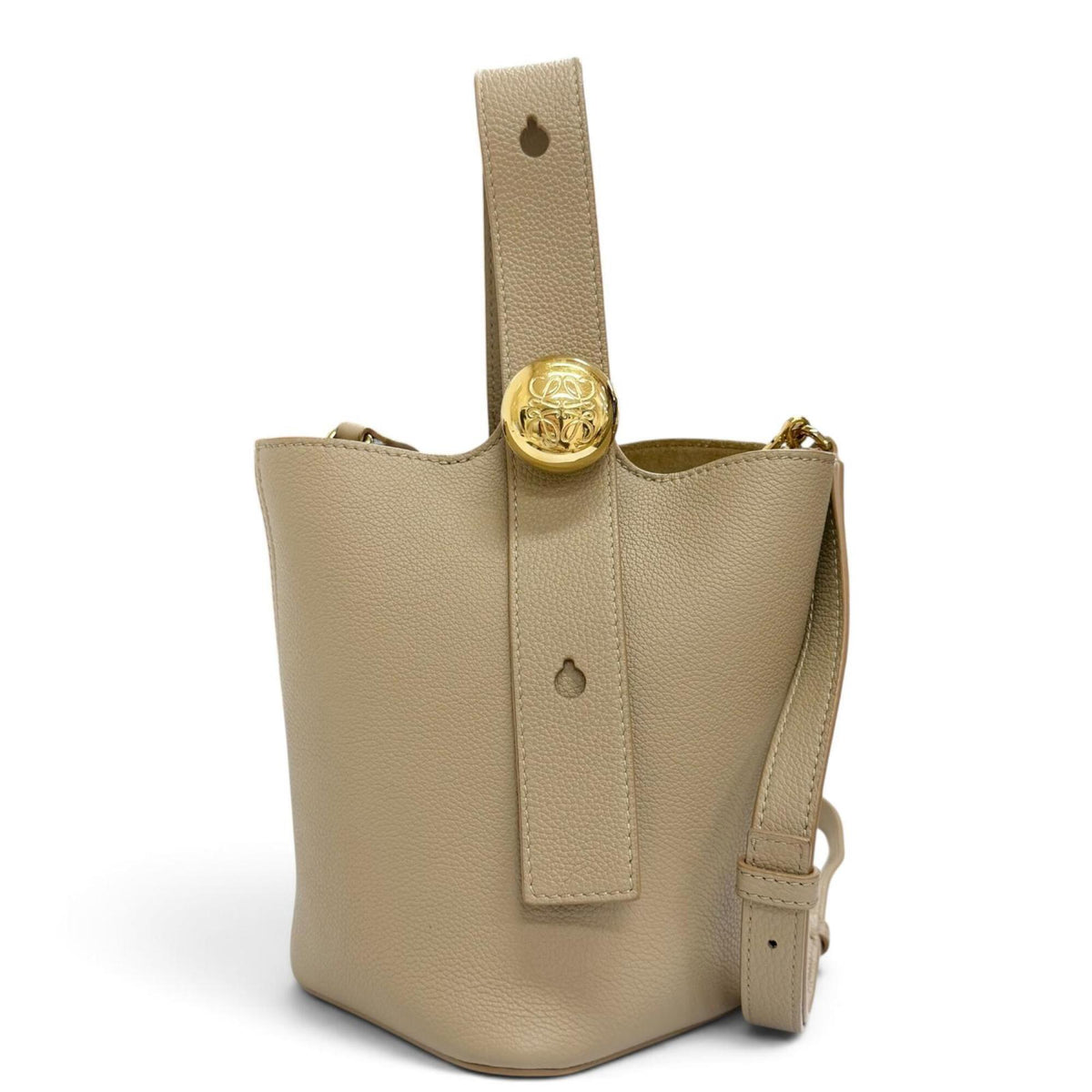 Loewe Beige Leather Shoulder Bag (Pre-Owned)