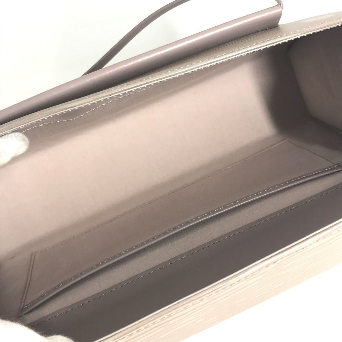 Louis Vuitton Epi Purple Epi Leather Shoulder Bag (Pre-Owned)