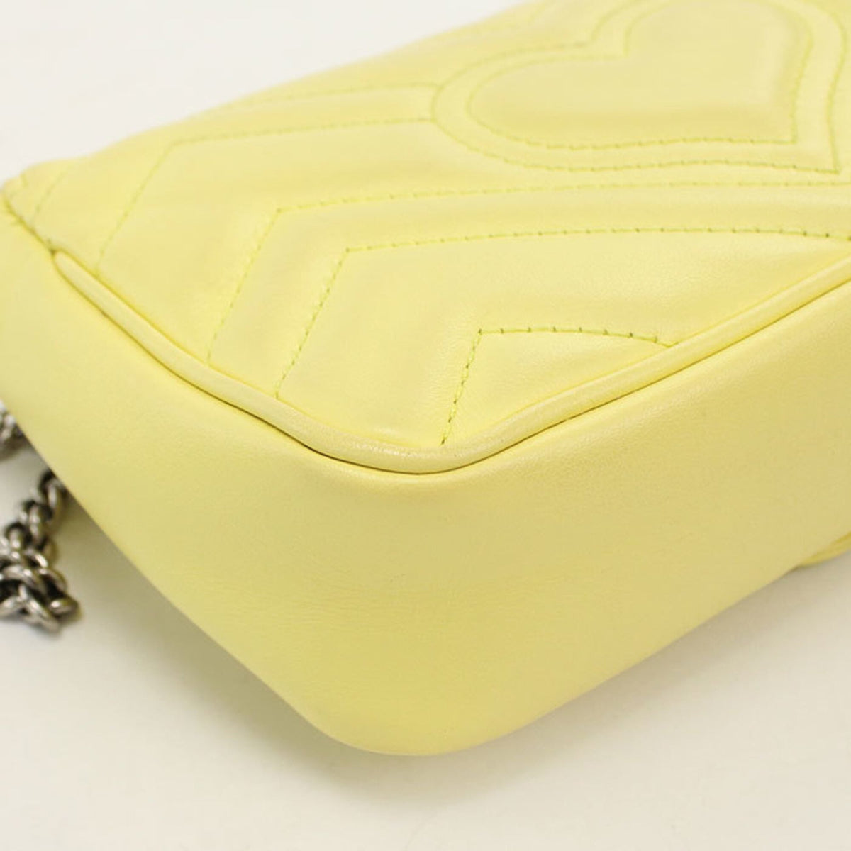 Gucci Yellow Leather Shoulder Bag (Pre-Owned)