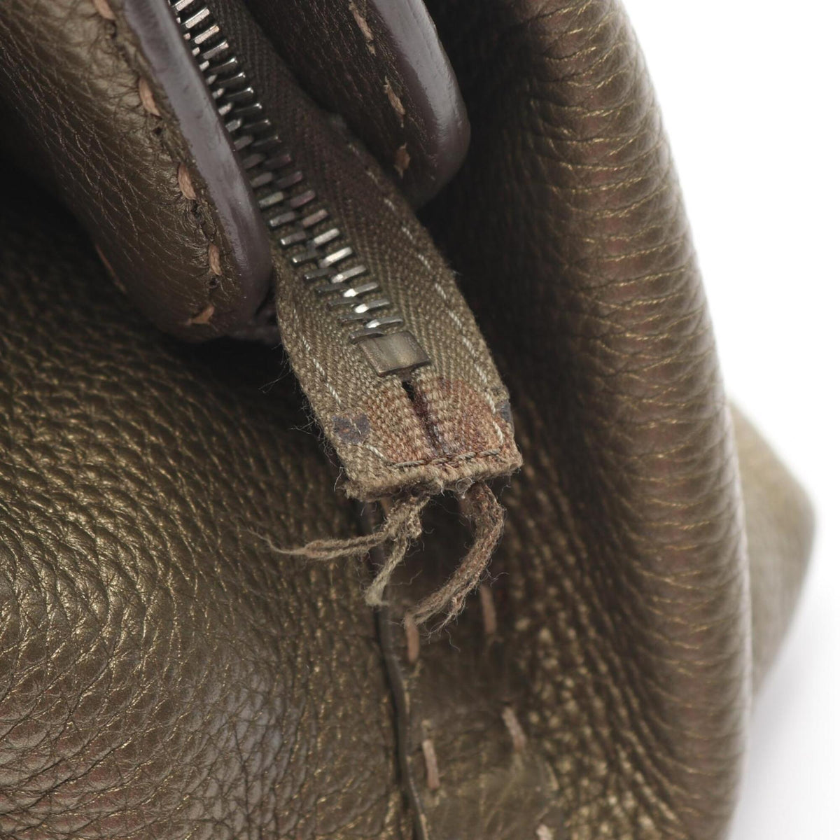 Fendi Khaki Leather Handbag (Pre-Owned)