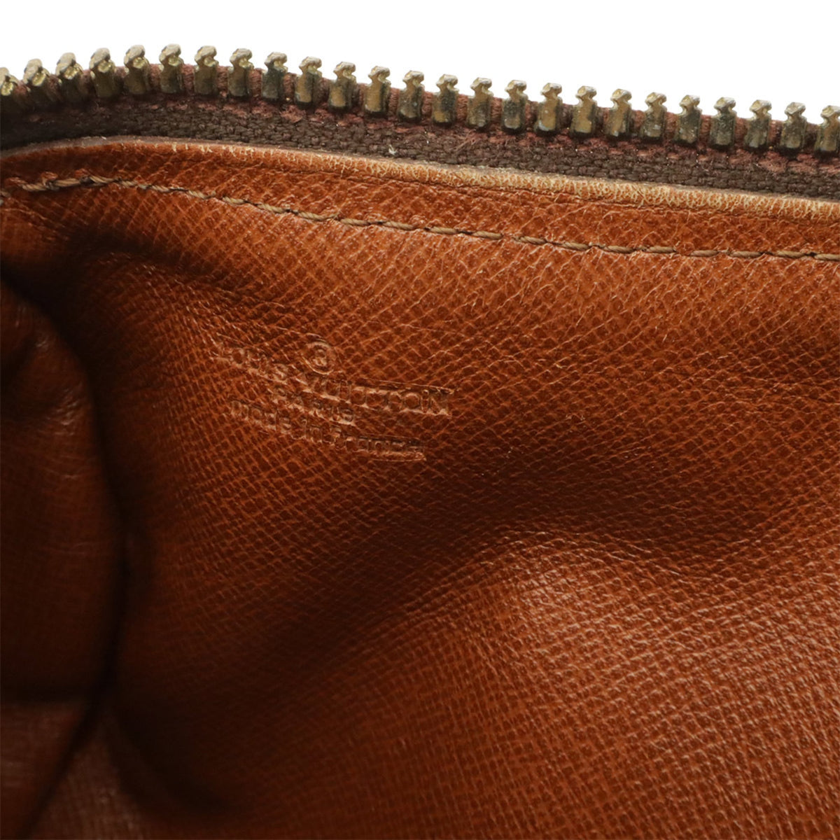 Louis Vuitton Brown Monogram Monogram Handbag (Pre-Owned)