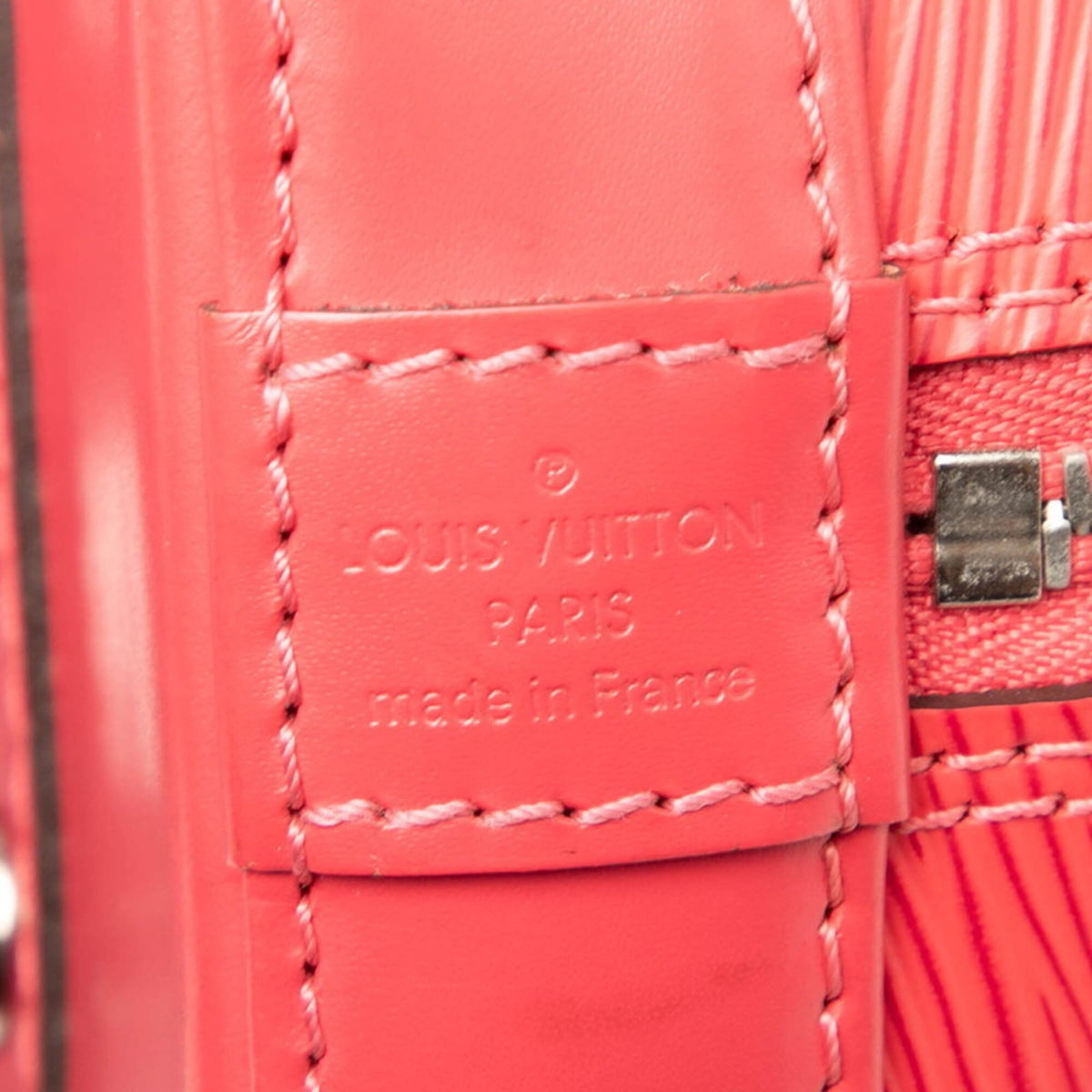 Louis Vuitton Red Color Leather Handbag Shoulder Bag (Pre-Owned)