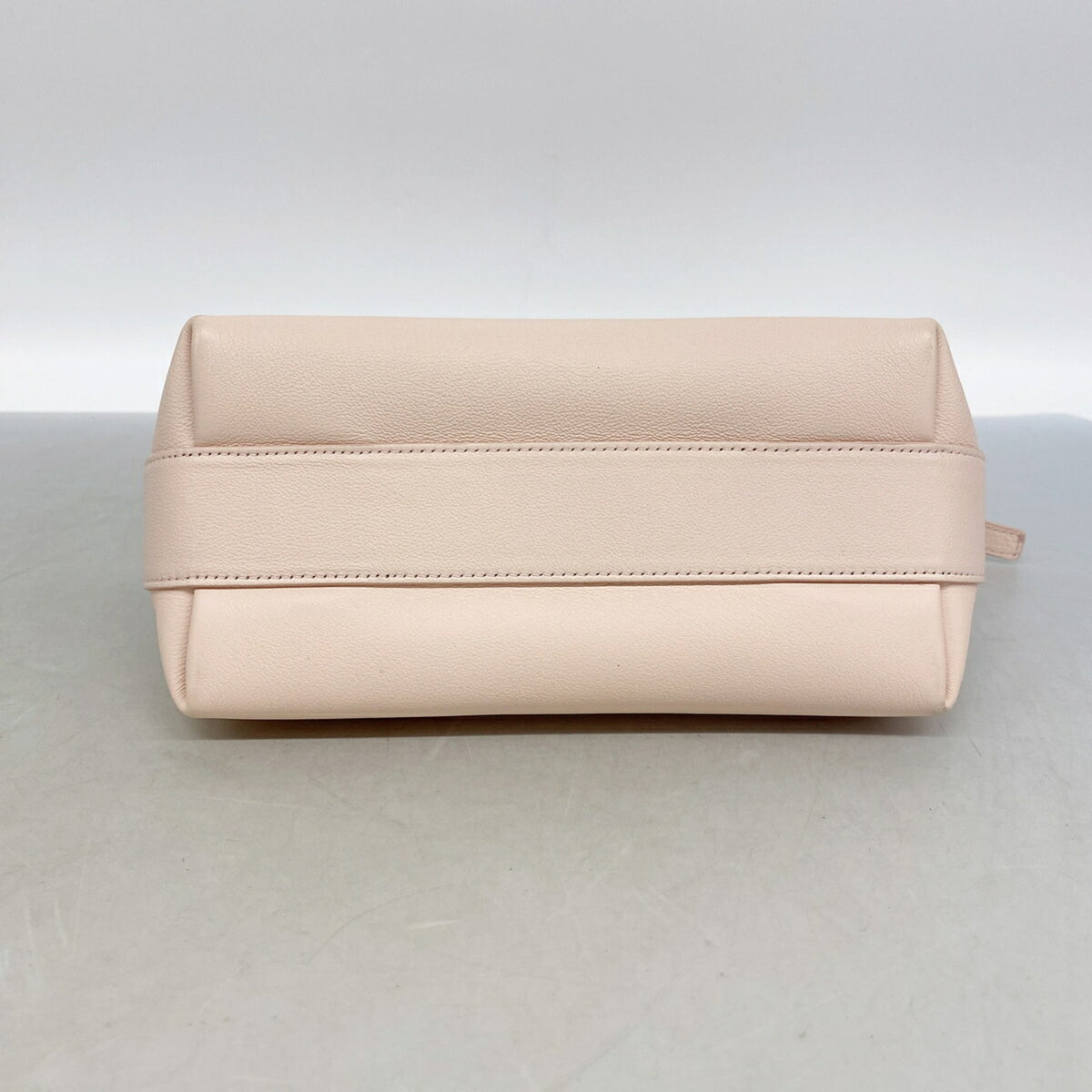Salvatore Ferragamo Pink Leather Shoulder Bag (Pre-Owned)