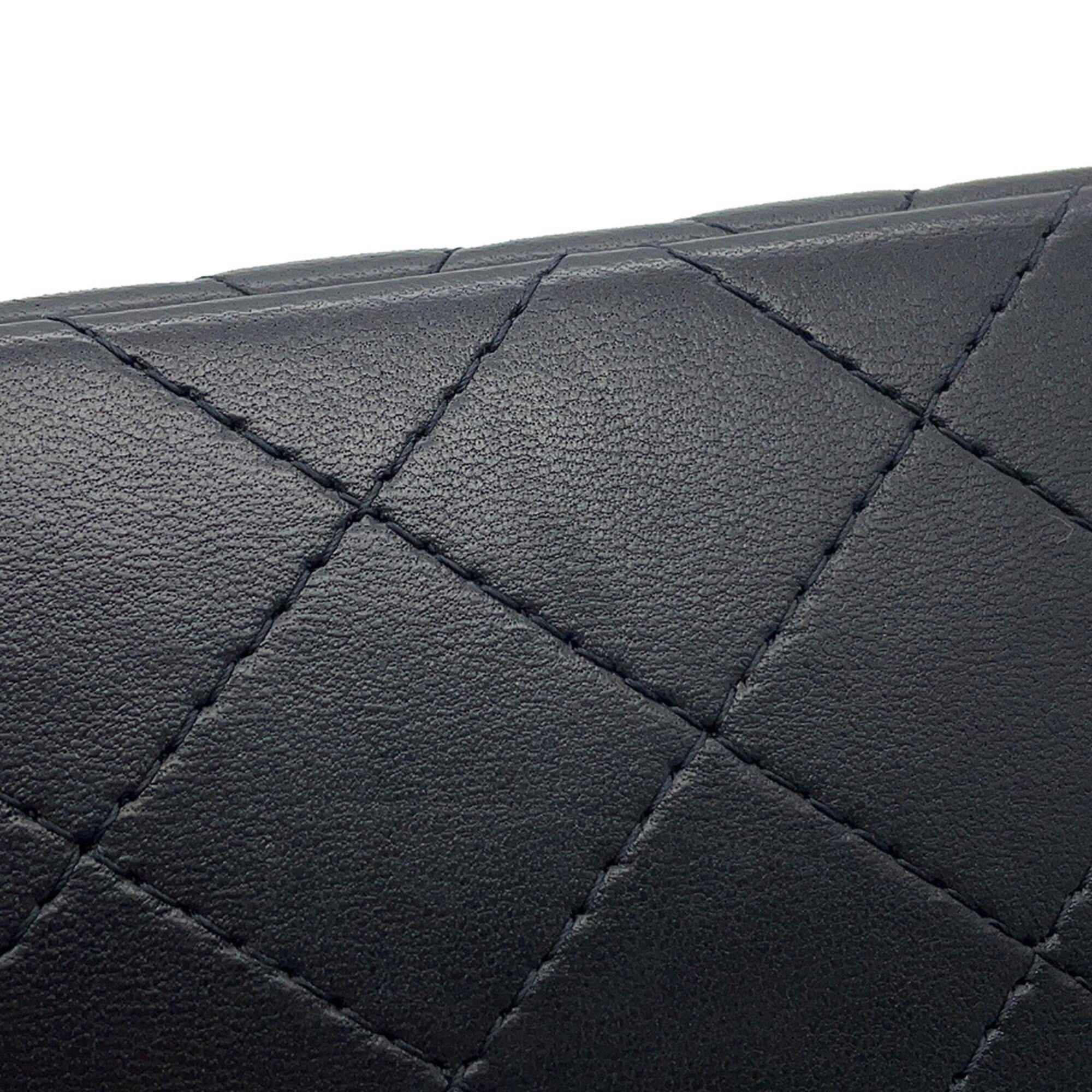 Chanel Black Leather Handbag Shoulder Bag (Pre-Owned)