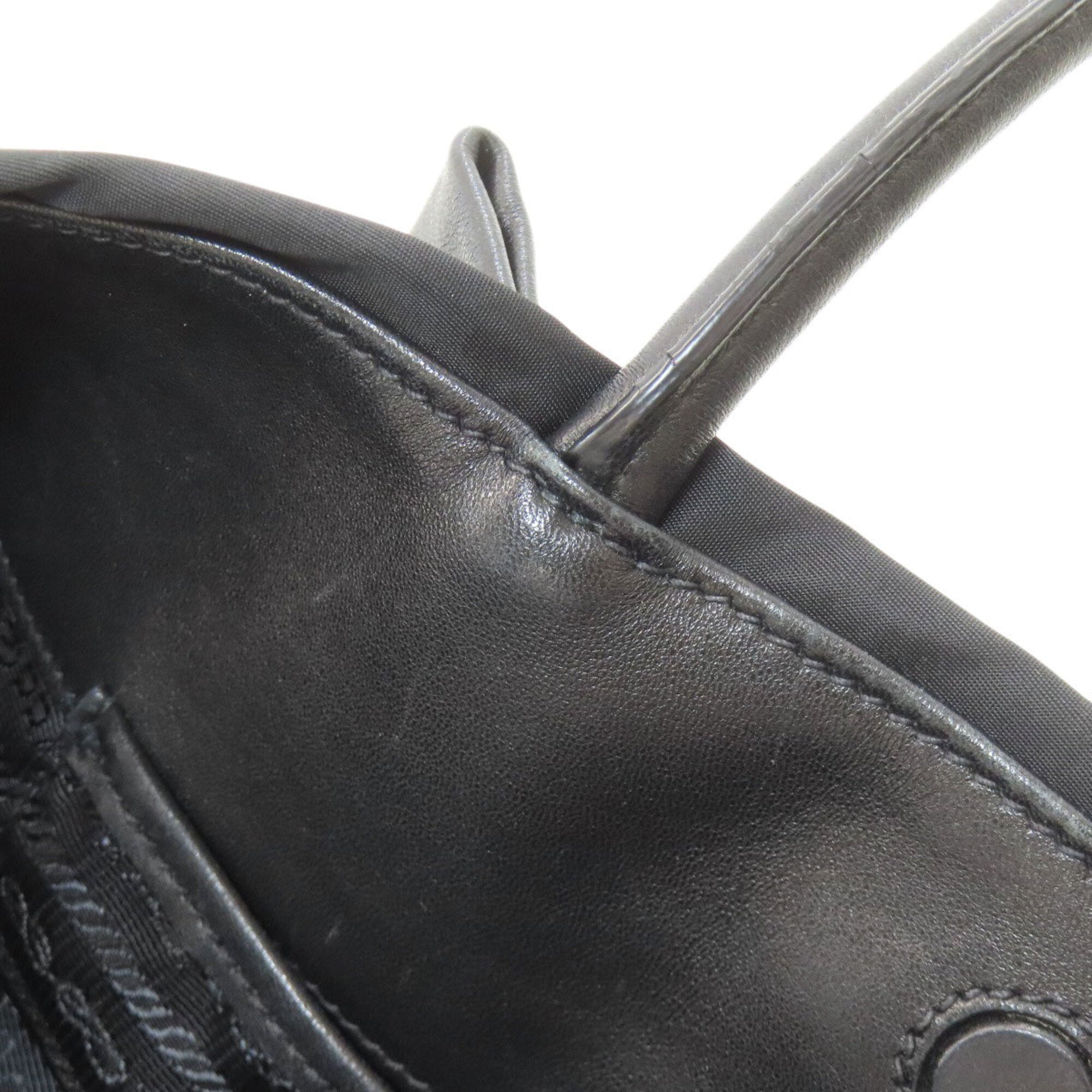Prada Black Nylon Handbag (Pre-Owned)
