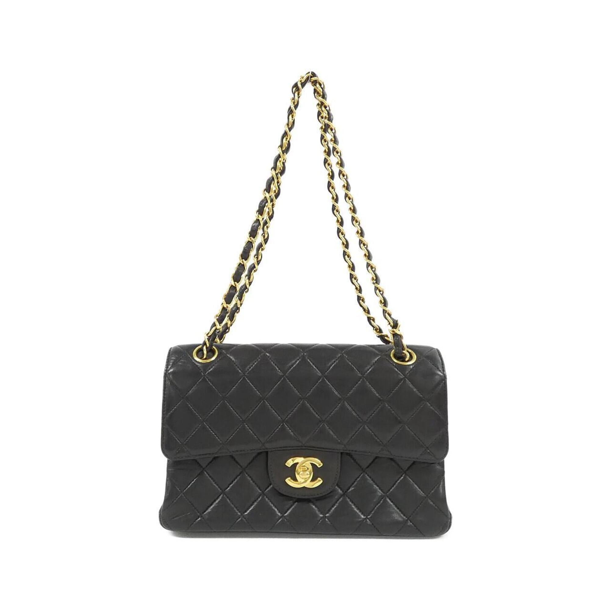 Chanel Black Leather Shoulder Bag (Pre-Owned)