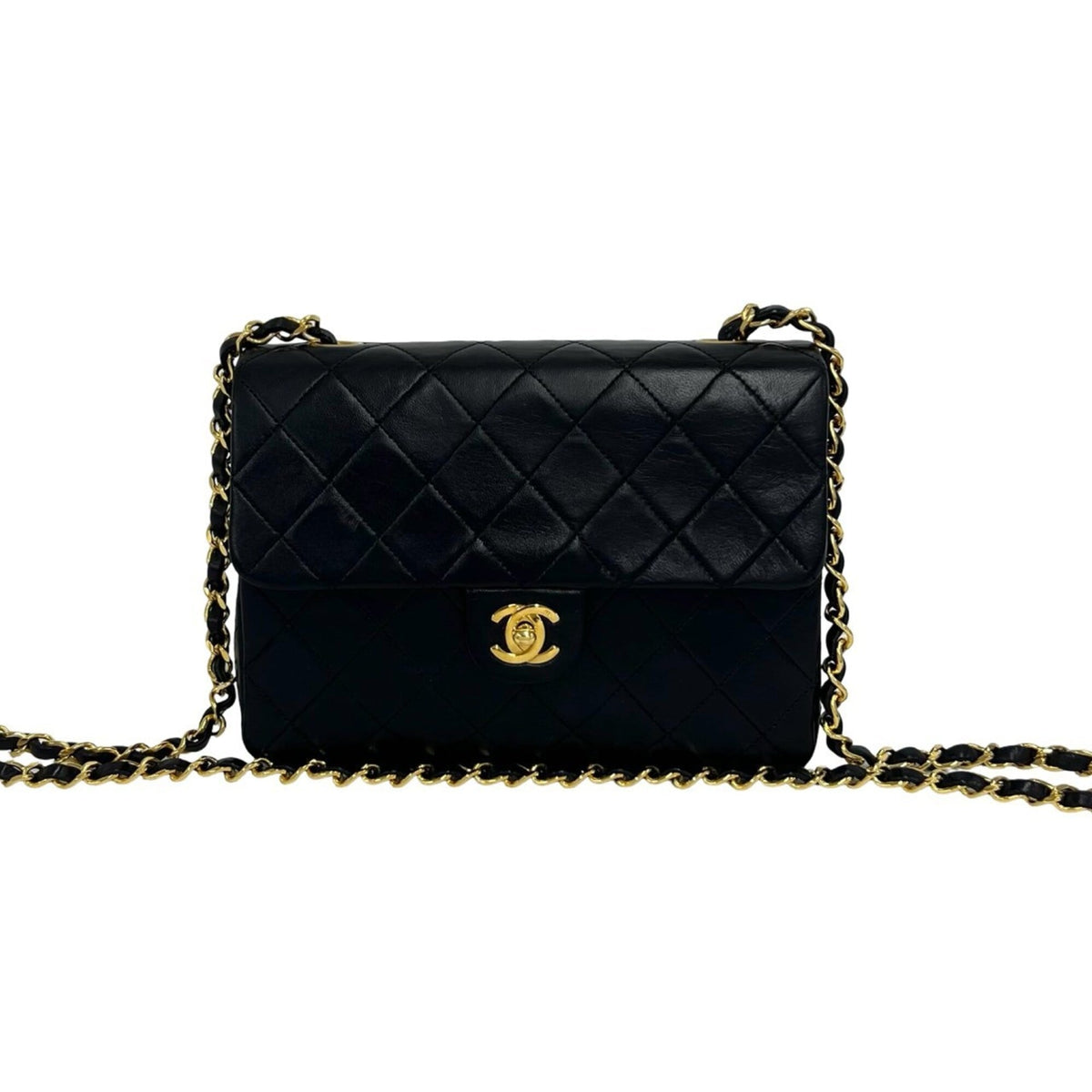 Chanel Black Leather Shoulder Bag (Pre-Owned)