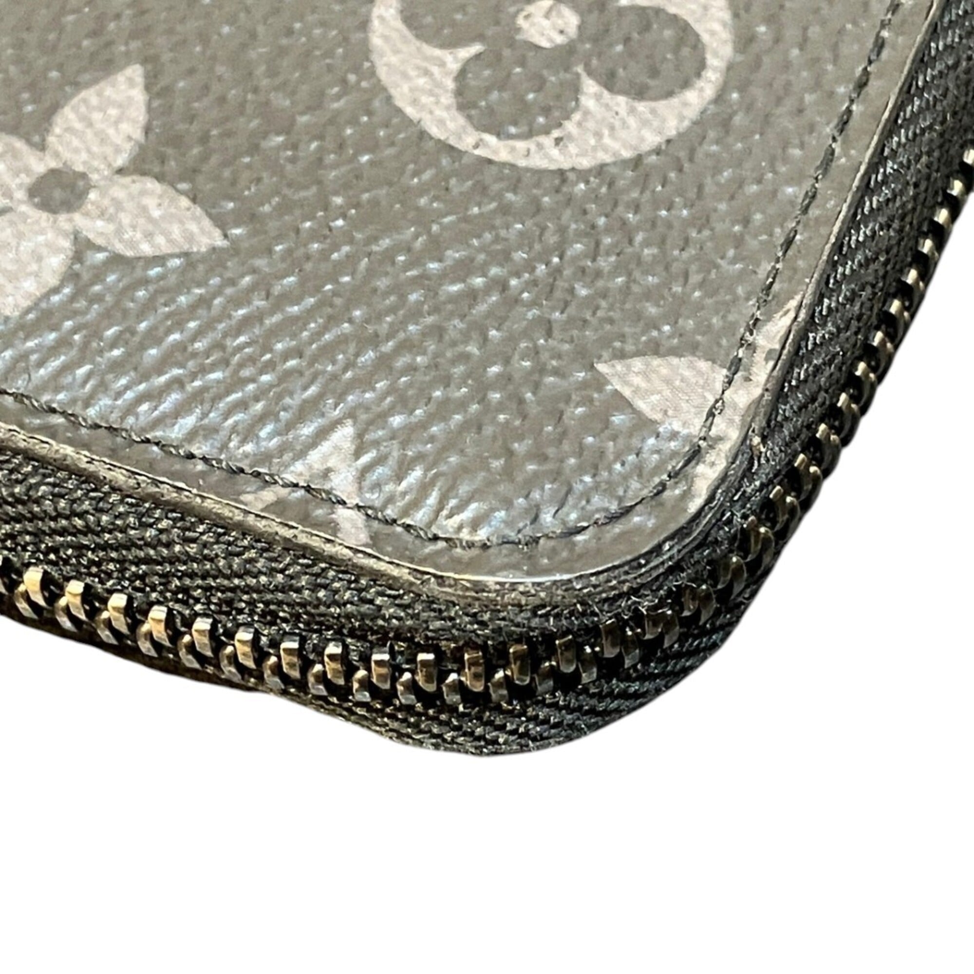 Louis Vuitton Noir Coated Canvas Long Wallet (Bi-Fold) (Pre-Owned)