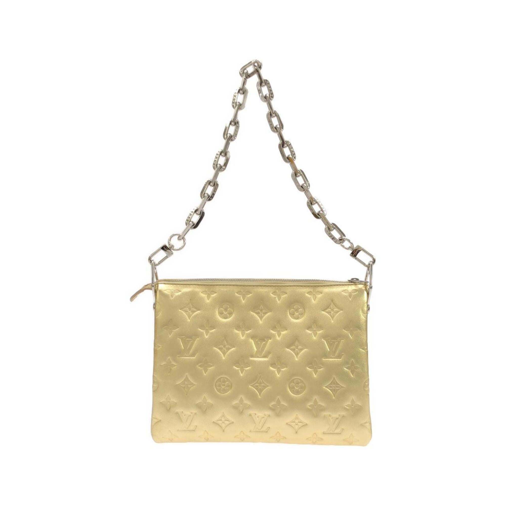 Louis Vuitton Gold Leather Shoulder Bag (Pre-Owned)