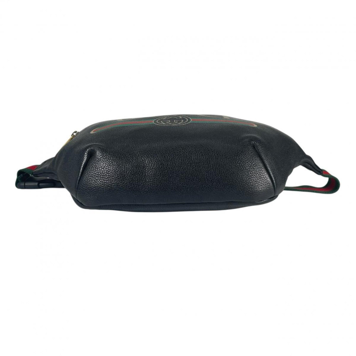 Gucci Black Leather Fanny Pack Sling Bag (Pre-Owned)